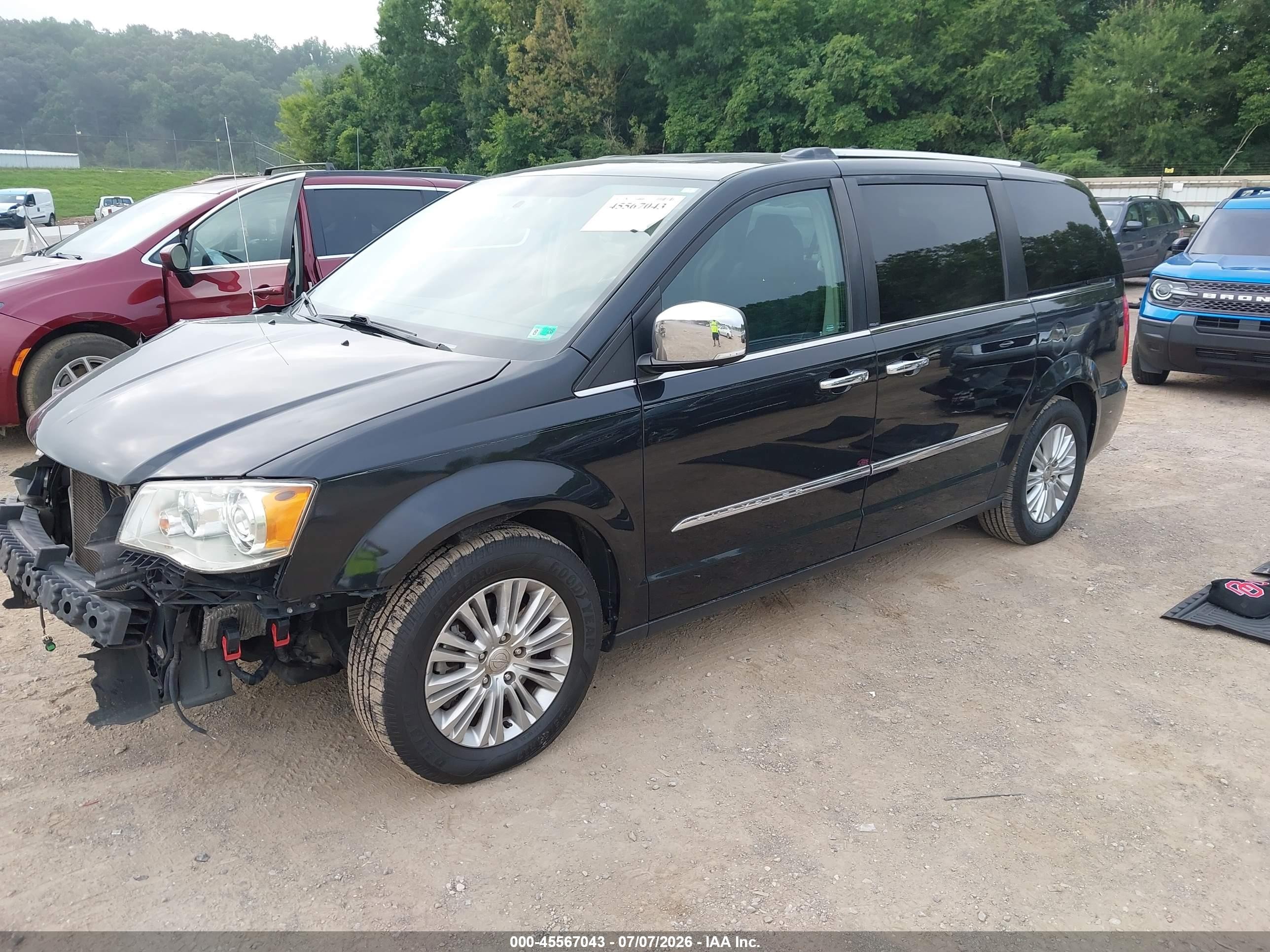 2012 Chrysler Town & Country Limited Black vin: 2C4RC1GG5CR328743