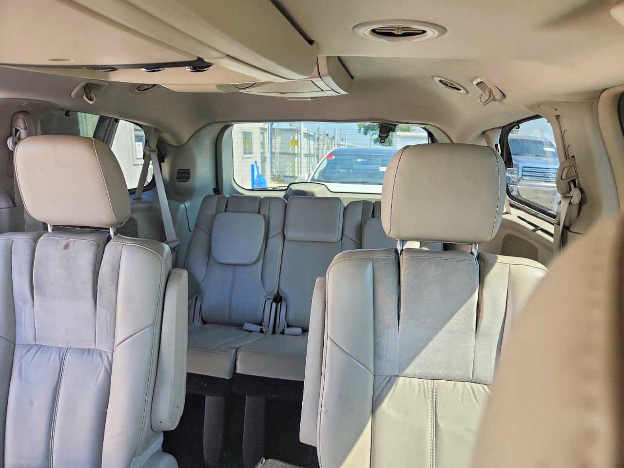 2013 Chrysler Town & Country Limited Black vin: 2C4RC1GG5DR569574
