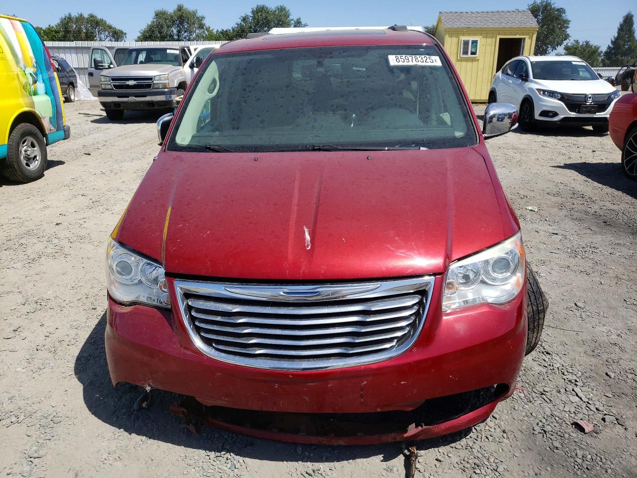 2015 Chrysler Town & Country Limited Platinum Red vin: 2C4RC1GG5FR529174