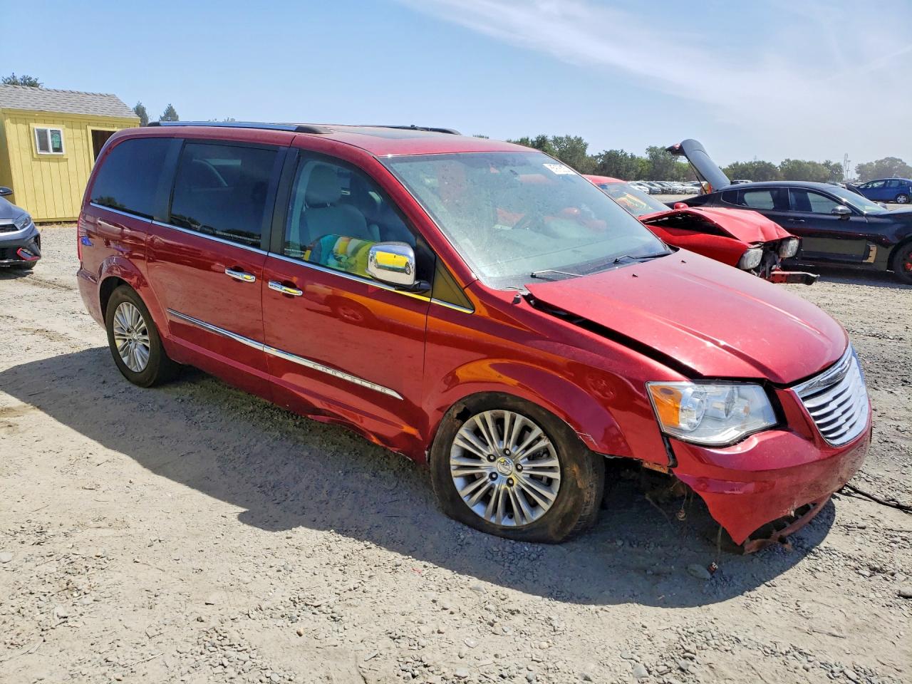 2015 Chrysler Town & Country Limited Platinum Red vin: 2C4RC1GG5FR529174