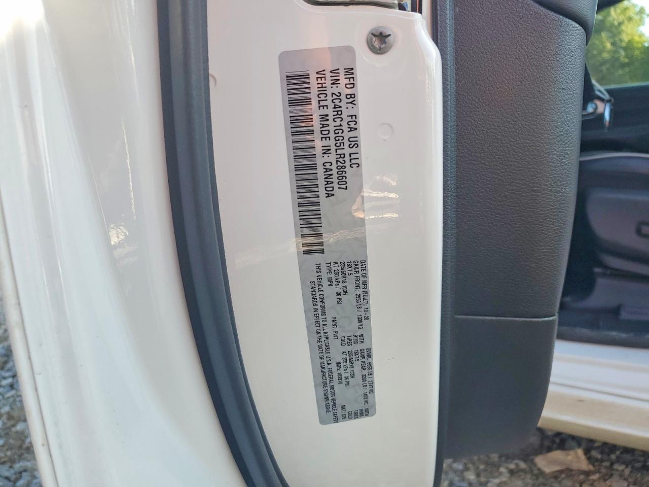 2020 Chrysler Pacifica Limited White vin: 2C4RC1GG5LR286607