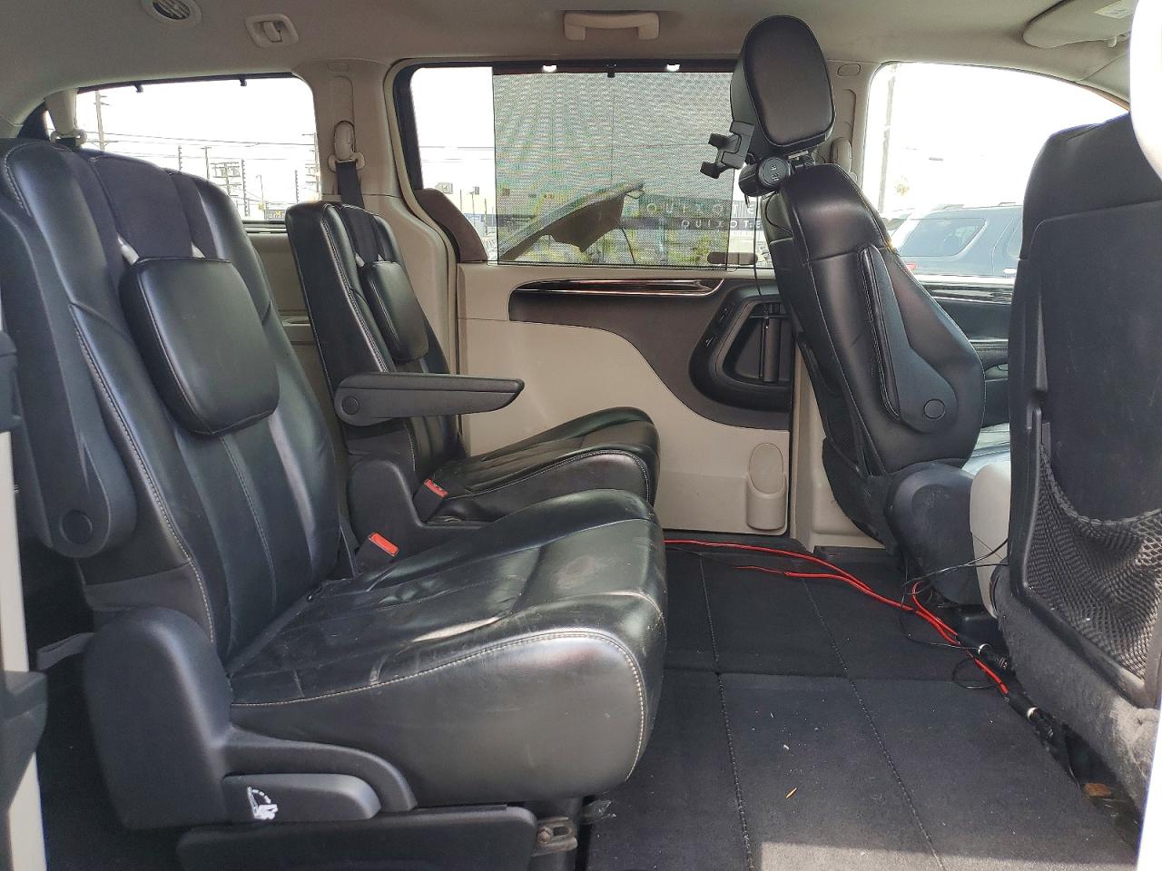 2012 Chrysler Town & Country Limited Черный vin: 2C4RC1GG6CR133248