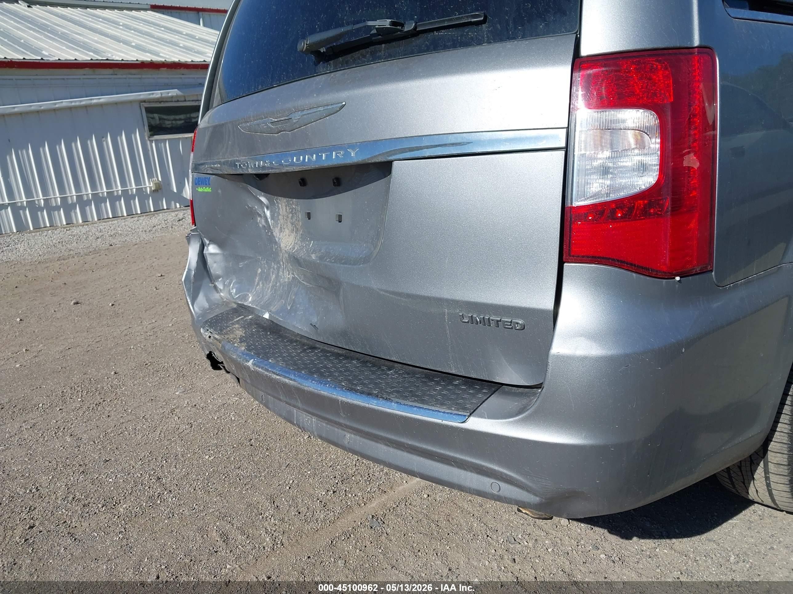 2013 Chrysler Town & Country Limited Silver vin: 2C4RC1GG6DR819548