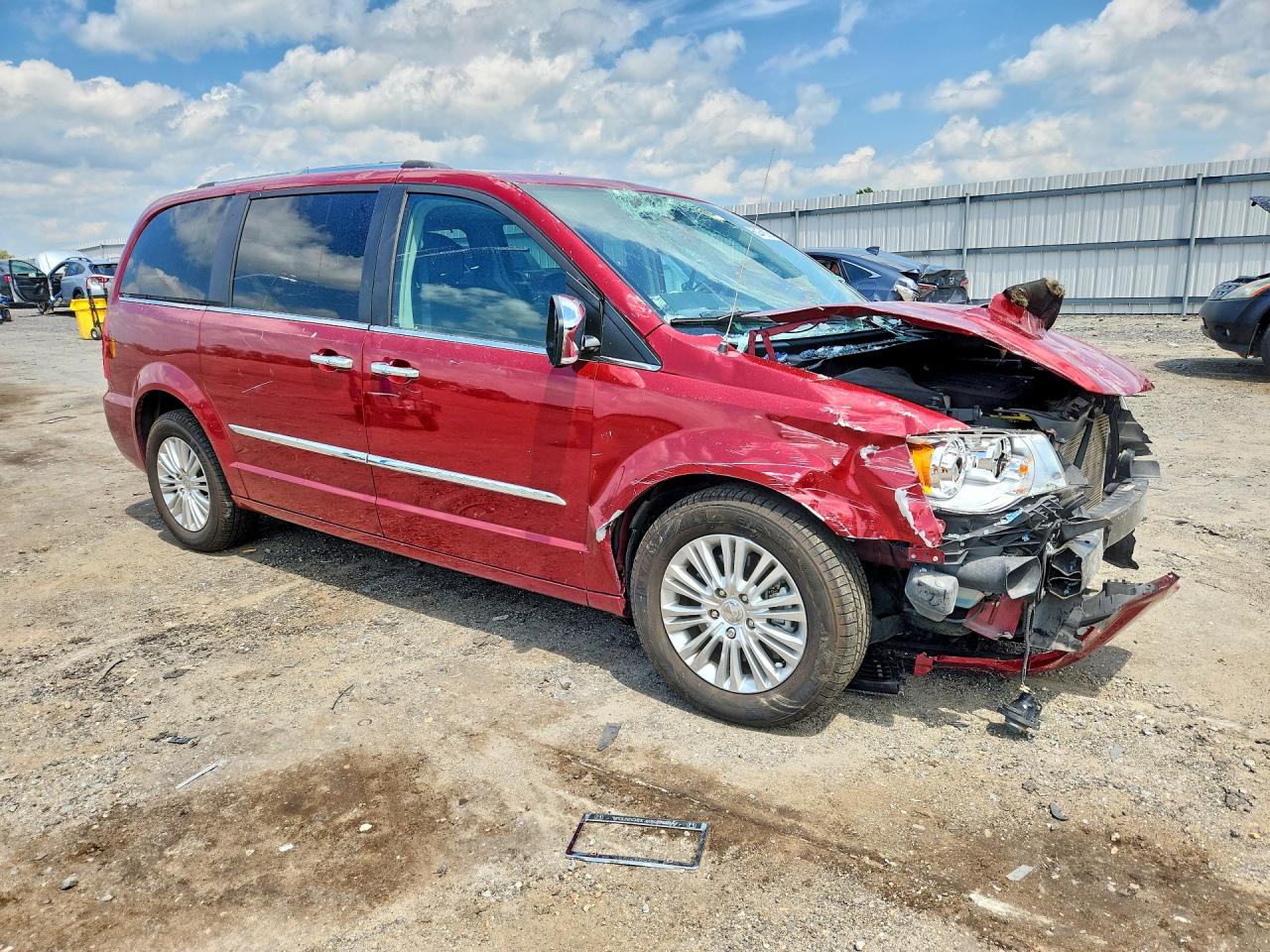2015 Chrysler Town & Country Limited Platinum Бордовый vin: 2C4RC1GG6FR514408
