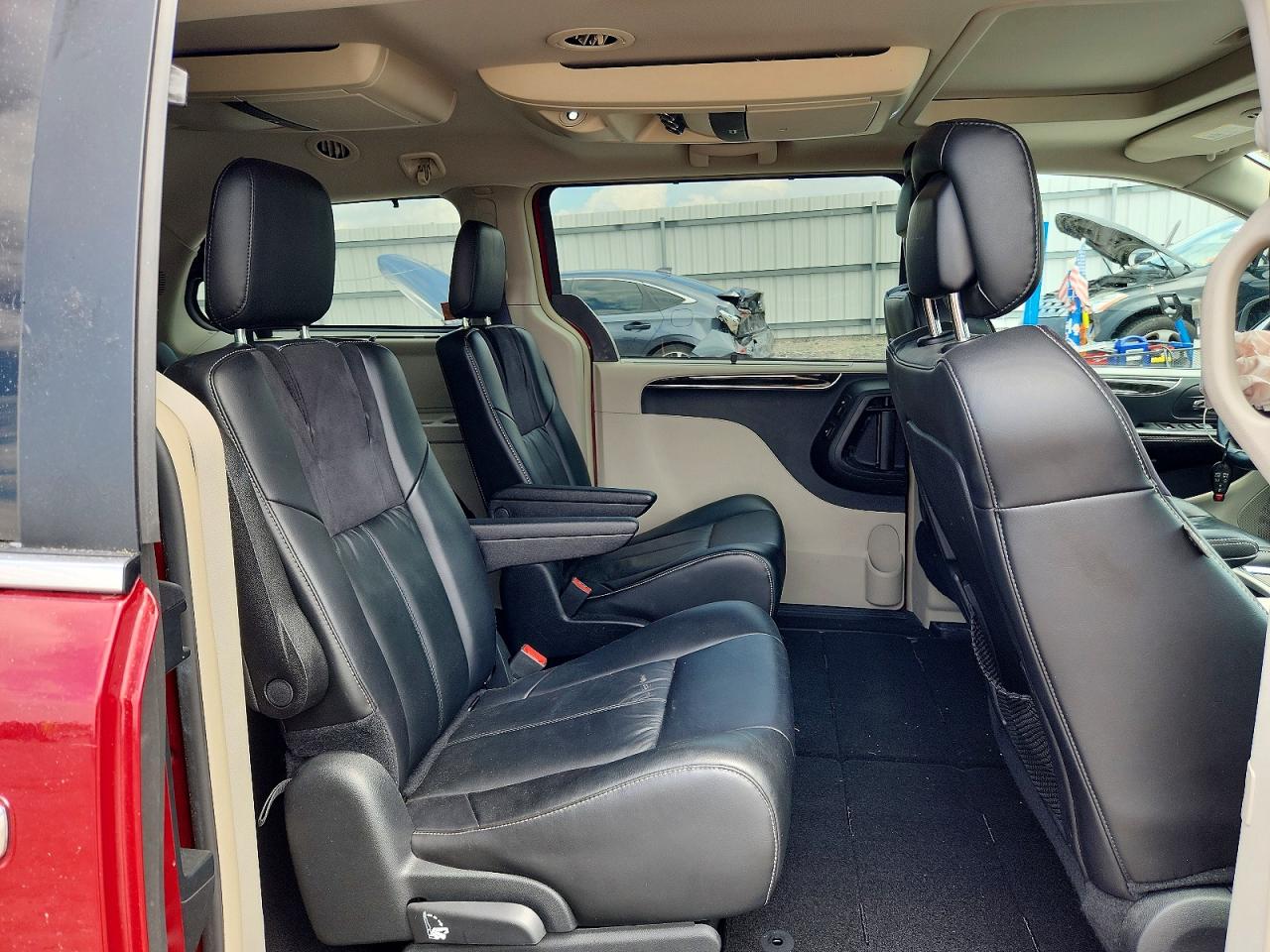 2015 Chrysler Town & Country Limited Platinum Бордовый vin: 2C4RC1GG6FR514408