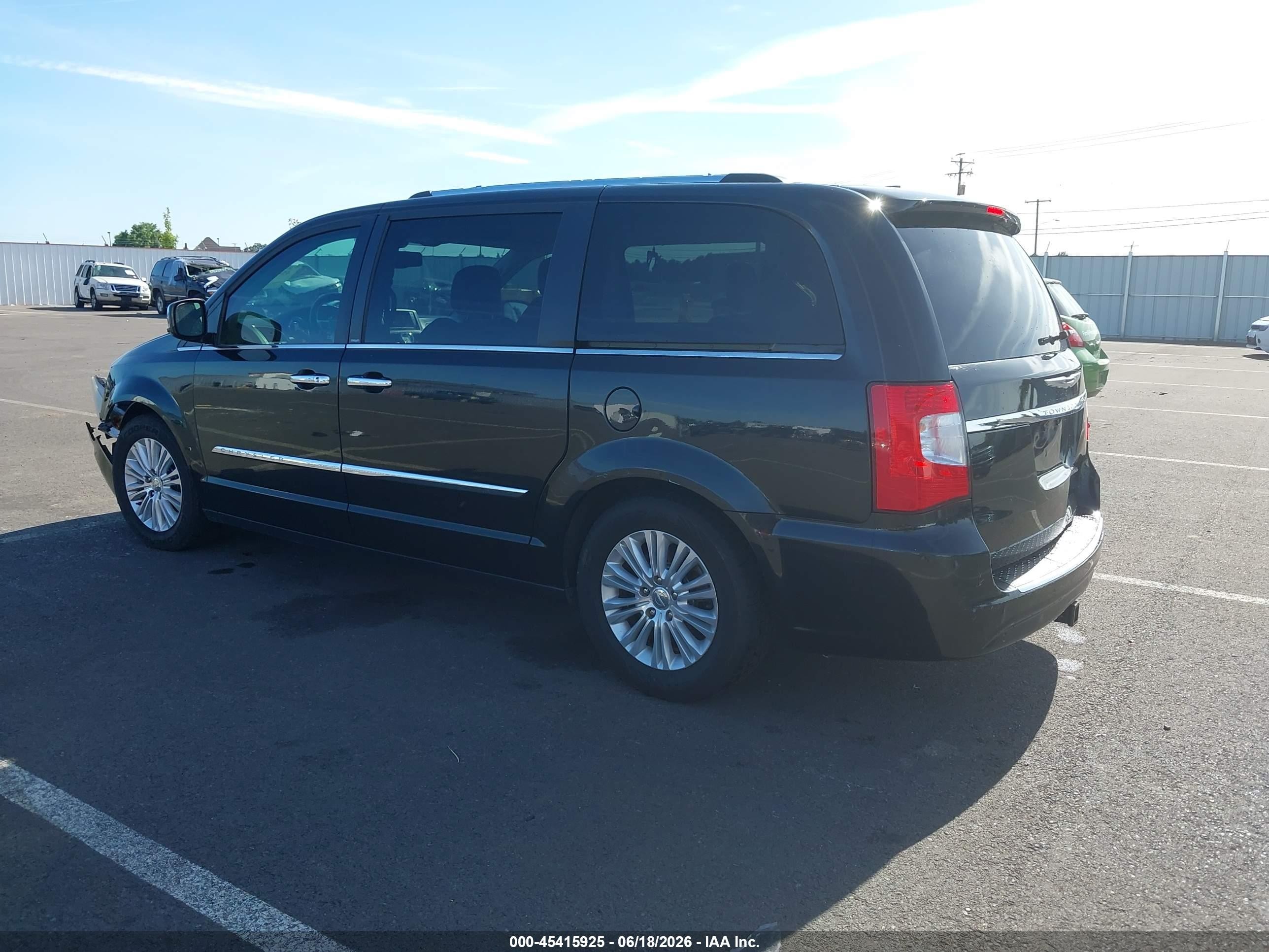 2013 Chrysler Town & Country Limited Black vin: 2C4RC1GG7DR777150