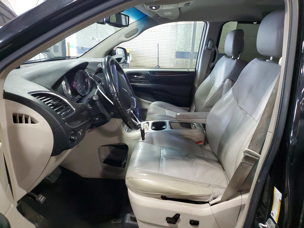 2013 Chrysler Town & Country Limited Black vin: 2C4RC1GG7DR811104