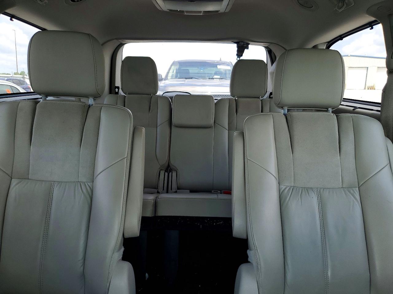 2015 Chrysler Town & Country Limited Platinum Белый vin: 2C4RC1GG7FR752879