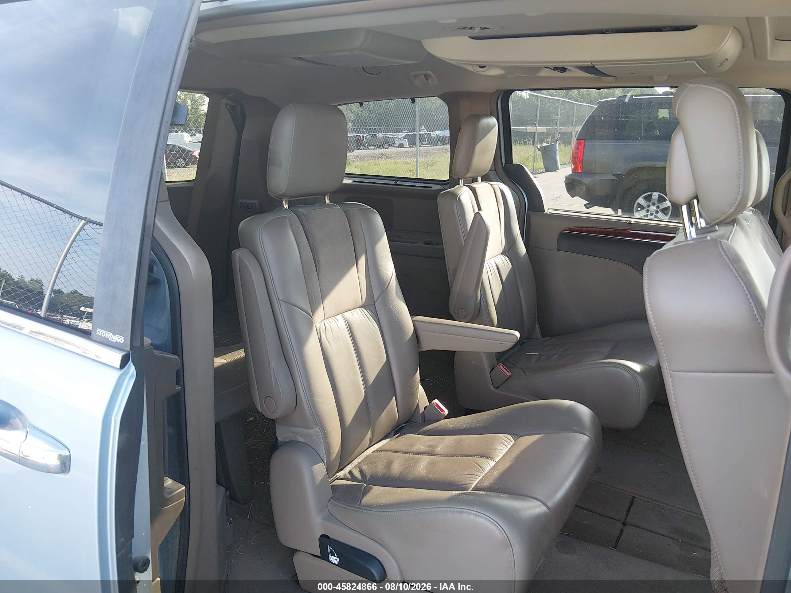 2013 Chrysler Town & Country Limited Light Blue vin: 2C4RC1GG8DR647149