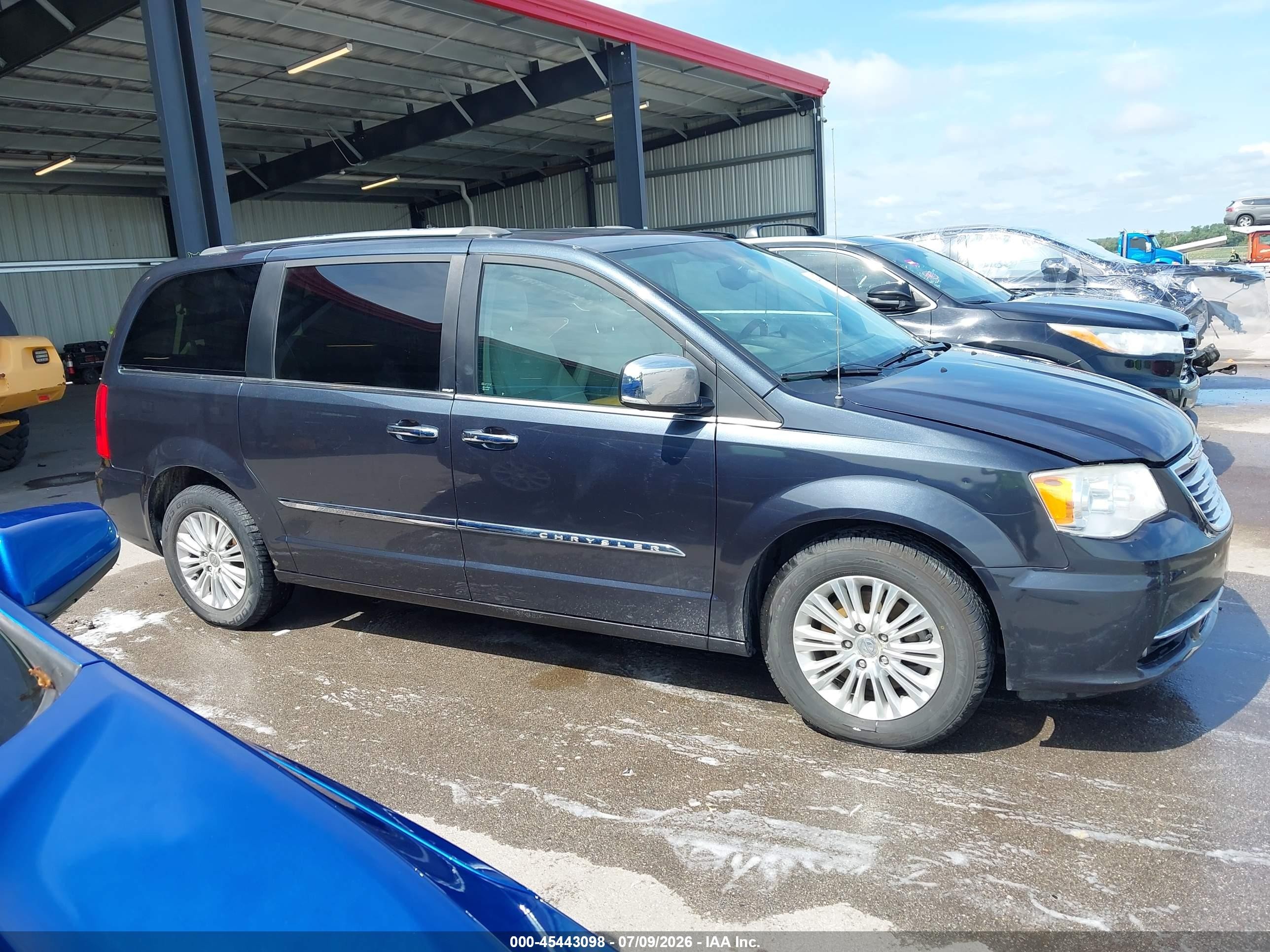 2014 Chrysler Town & Country Limited Black vin: 2C4RC1GG8ER138910