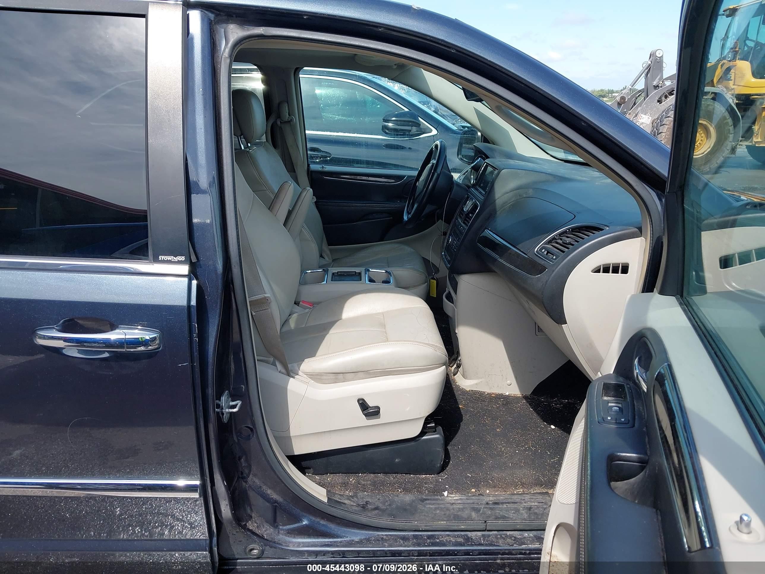 2014 Chrysler Town & Country Limited Black vin: 2C4RC1GG8ER138910