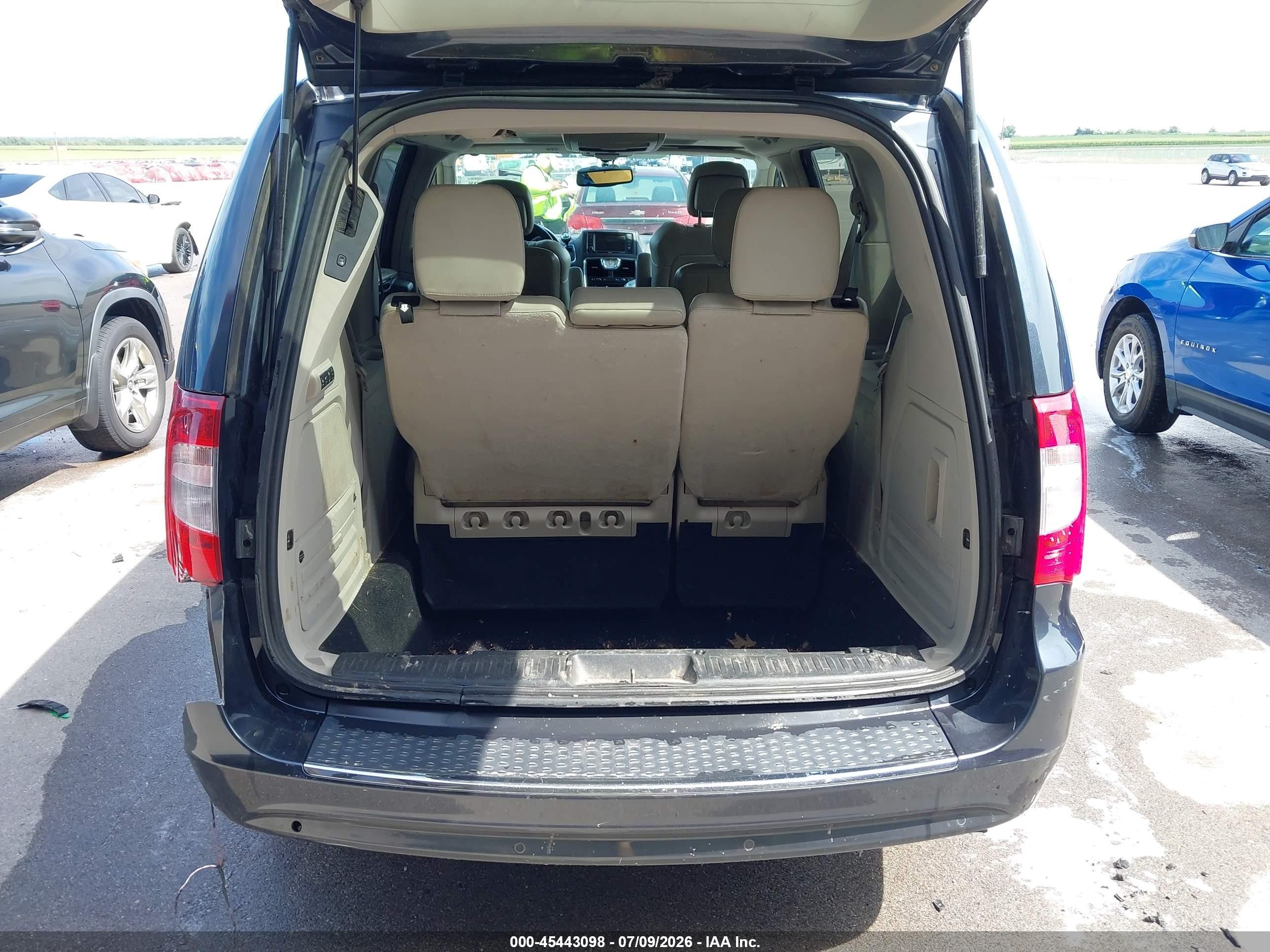 2014 Chrysler Town & Country Limited Black vin: 2C4RC1GG8ER138910