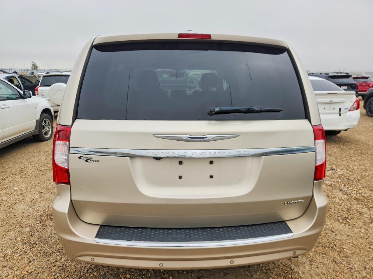 2015 Chrysler Town & Country Limited Platinum Gold vin: 2C4RC1GG8FR583293