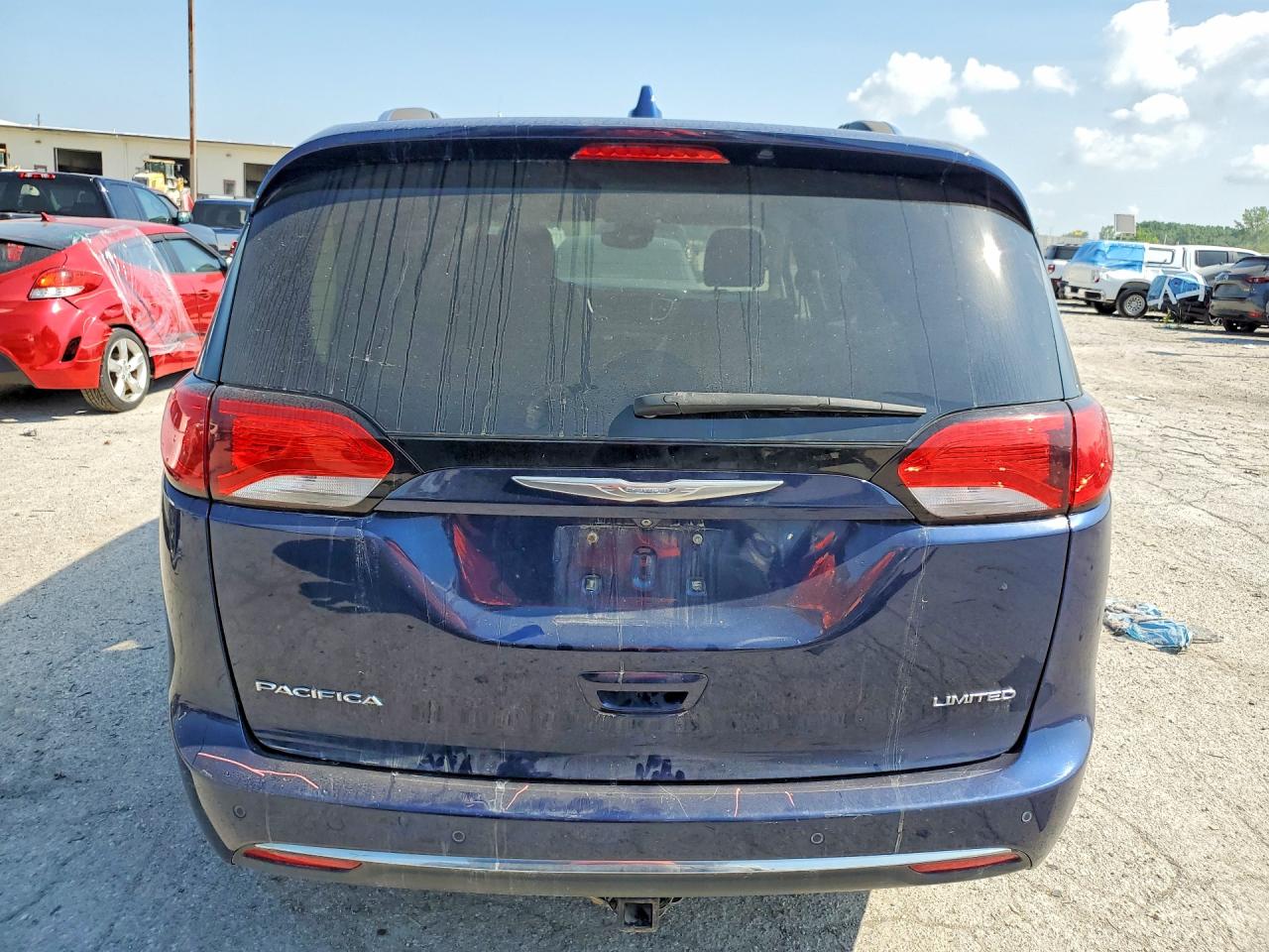 2017 Chrysler Pacifica Limited Blue vin: 2C4RC1GG8HR778460