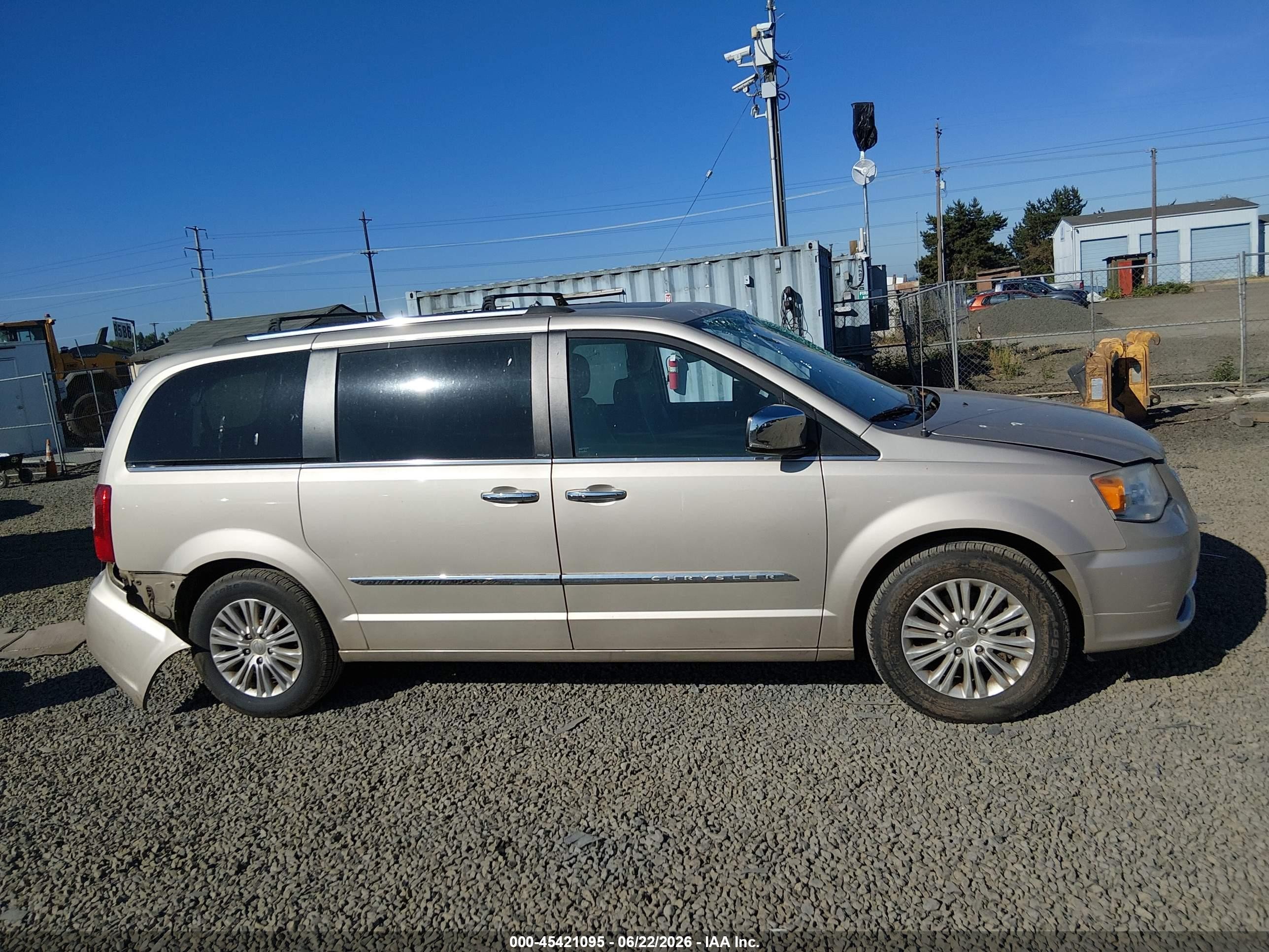 2012 Chrysler Town & Country Limited Gold vin: 2C4RC1GG9CR270930