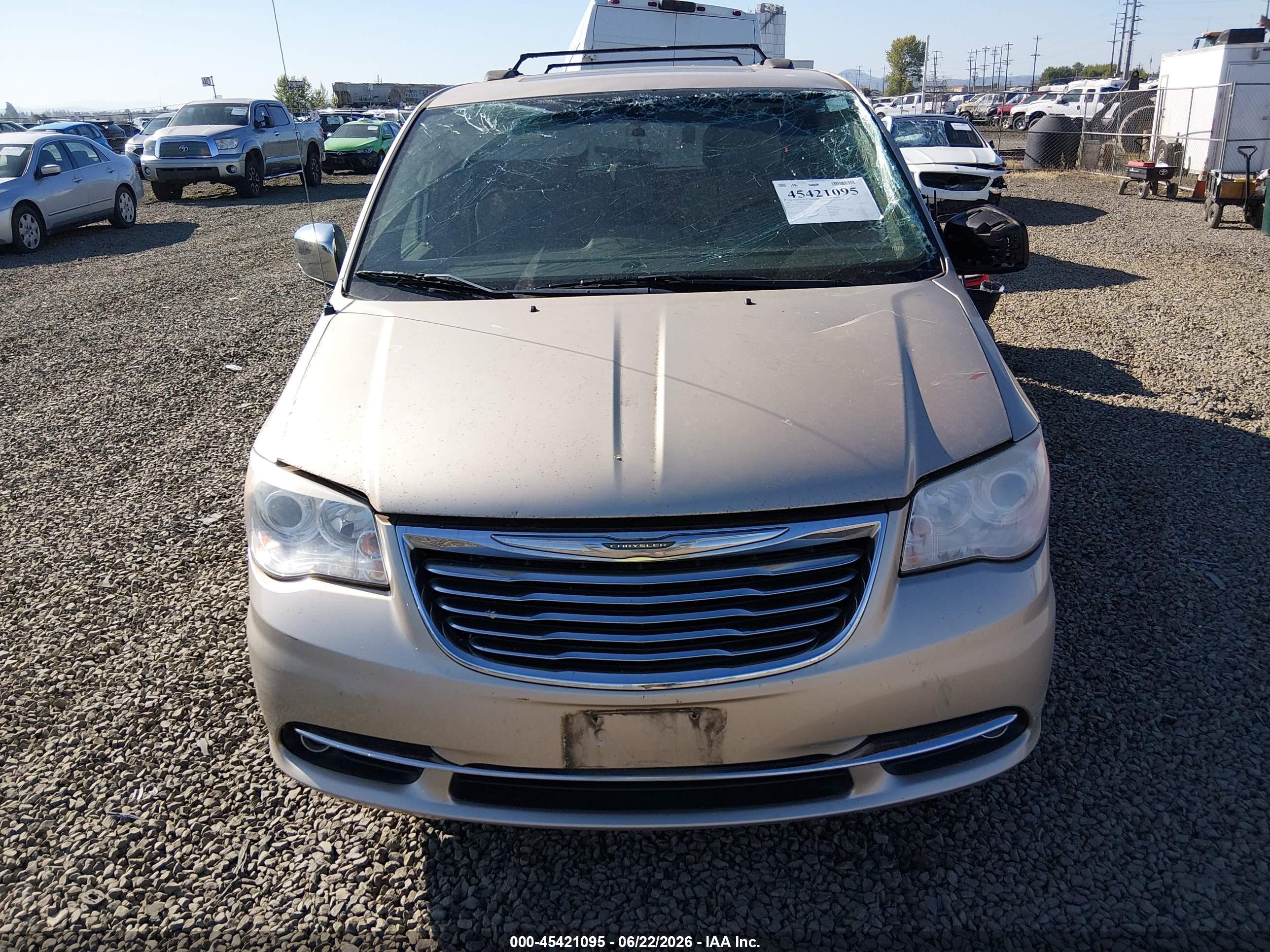 2012 Chrysler Town & Country Limited Gold vin: 2C4RC1GG9CR270930