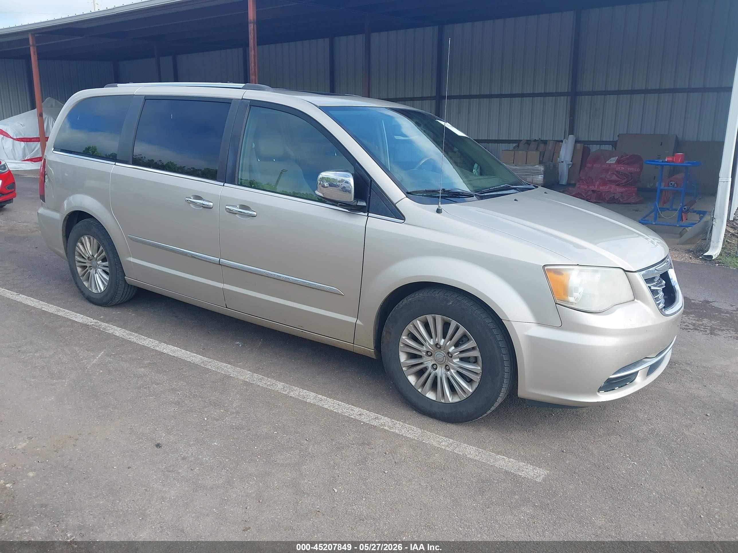 2014 Chrysler Town & Country Limited Beige vin: 2C4RC1GG9ER204218