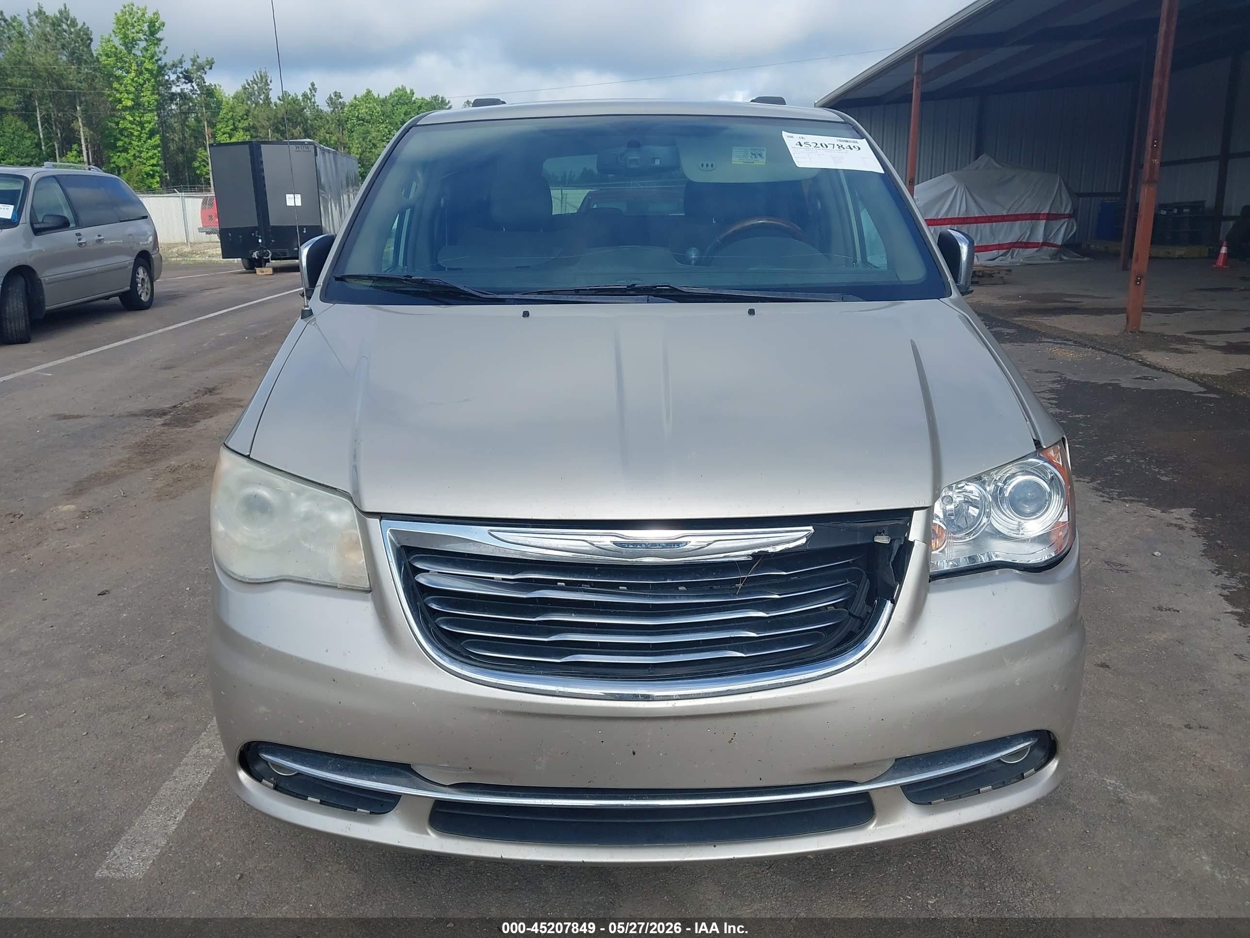 2014 Chrysler Town & Country Limited Beige vin: 2C4RC1GG9ER204218