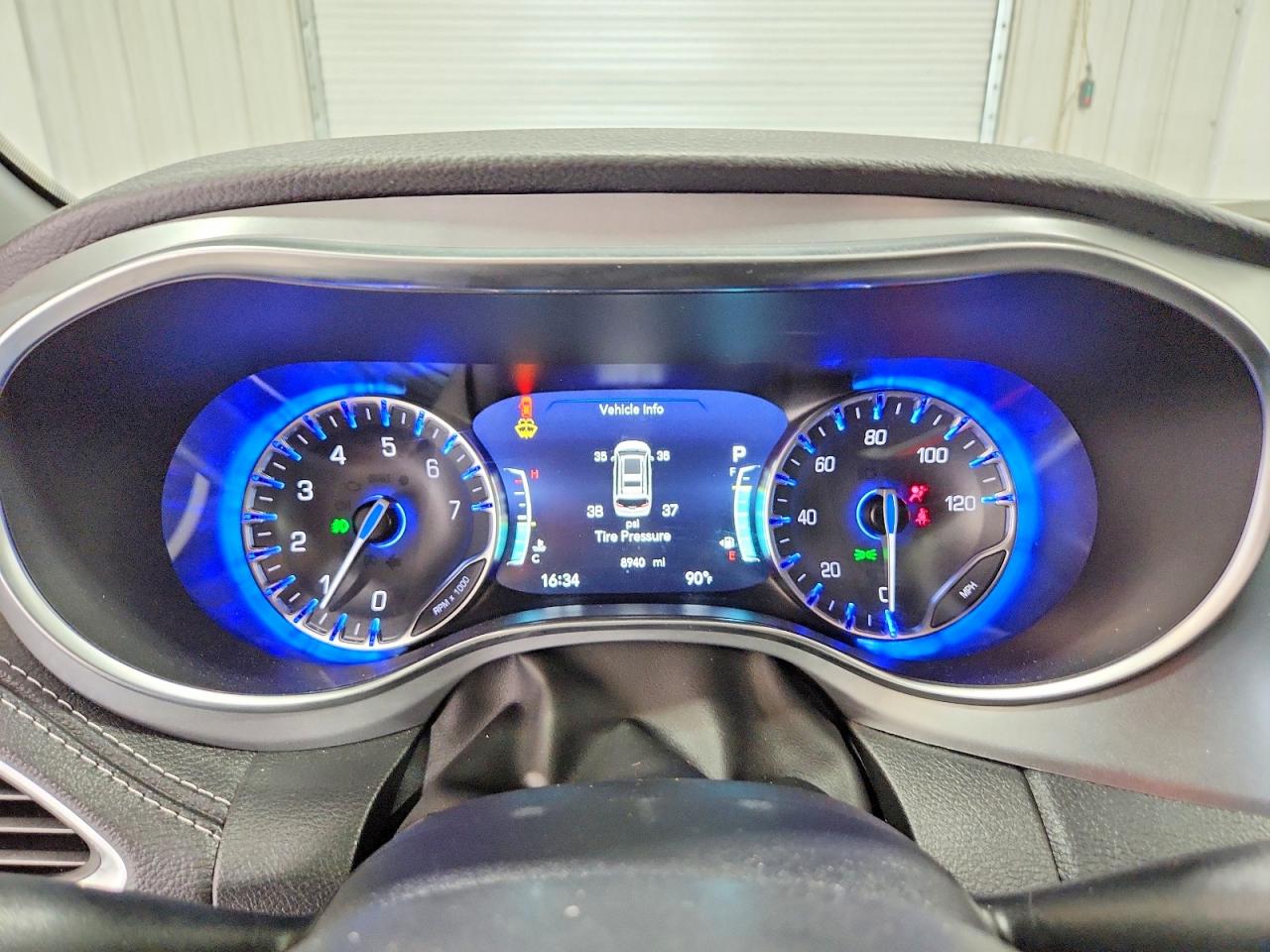 2026 Chrysler Pacifica Limited Белый vin: 2C4RC1GG9TR178930