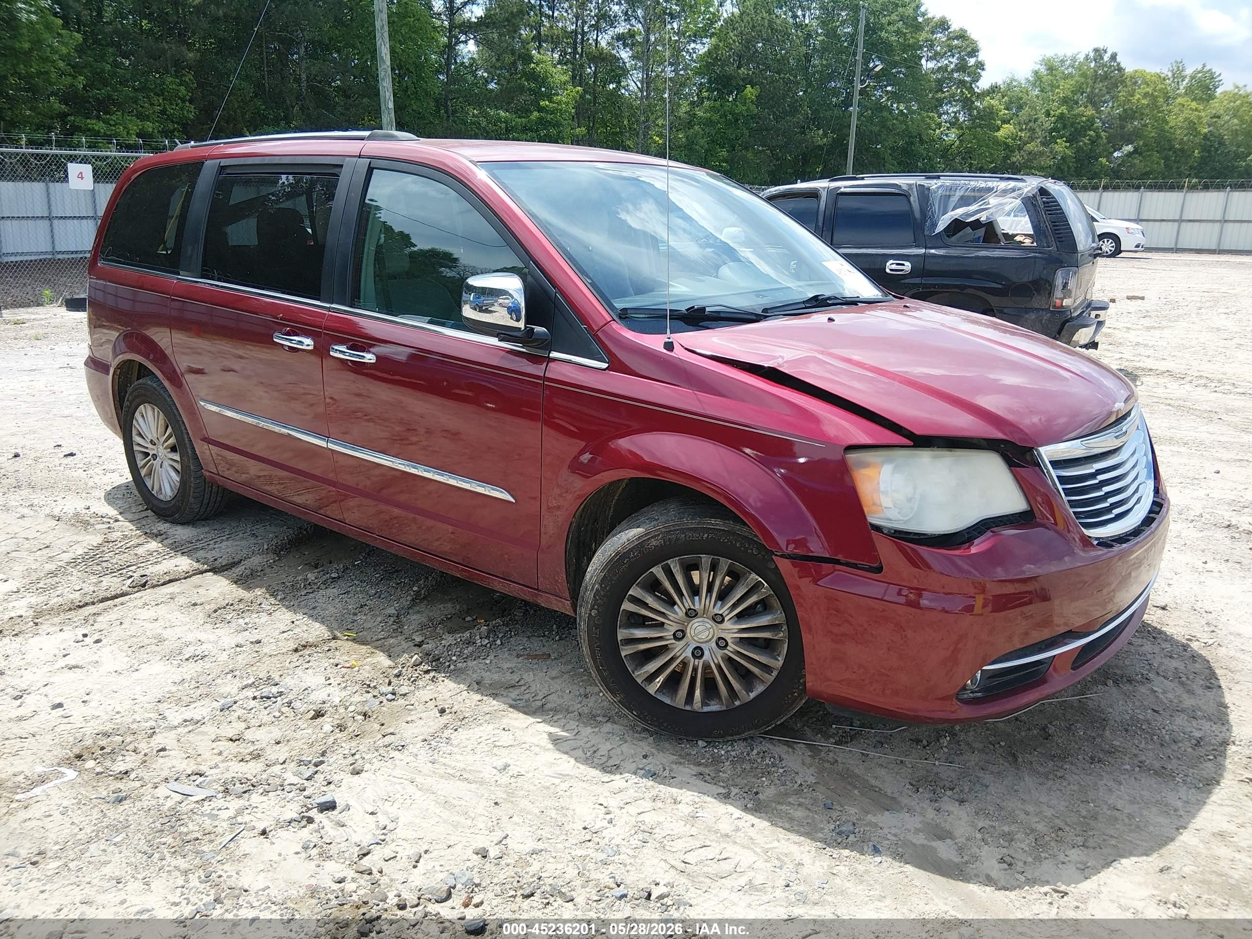 2013 Chrysler Town & Country Limited Красный vin: 2C4RC1GGXDR569277