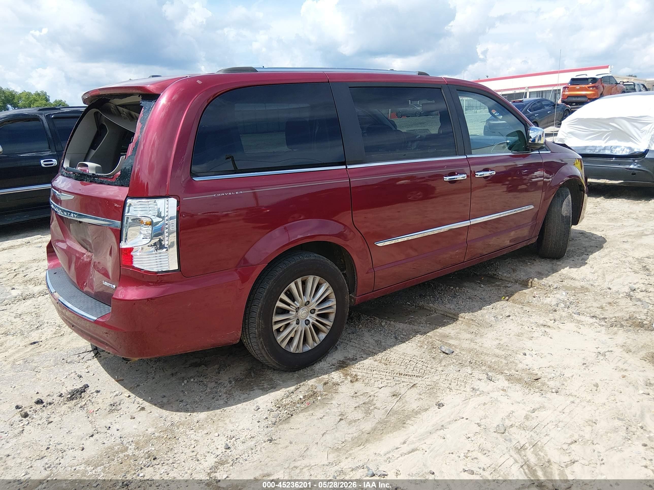2013 Chrysler Town & Country Limited Красный vin: 2C4RC1GGXDR569277