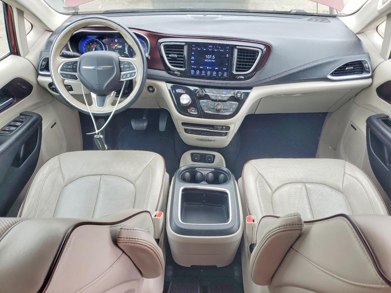 2017 Chrysler Pacifica Limited Красный vin: 2C4RC1GGXHR533286