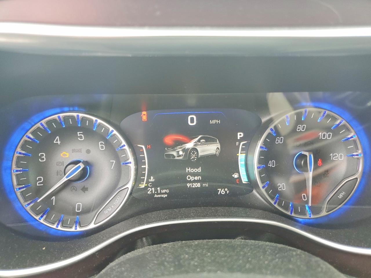 2017 Chrysler Pacifica Limited Красный vin: 2C4RC1GGXHR533286