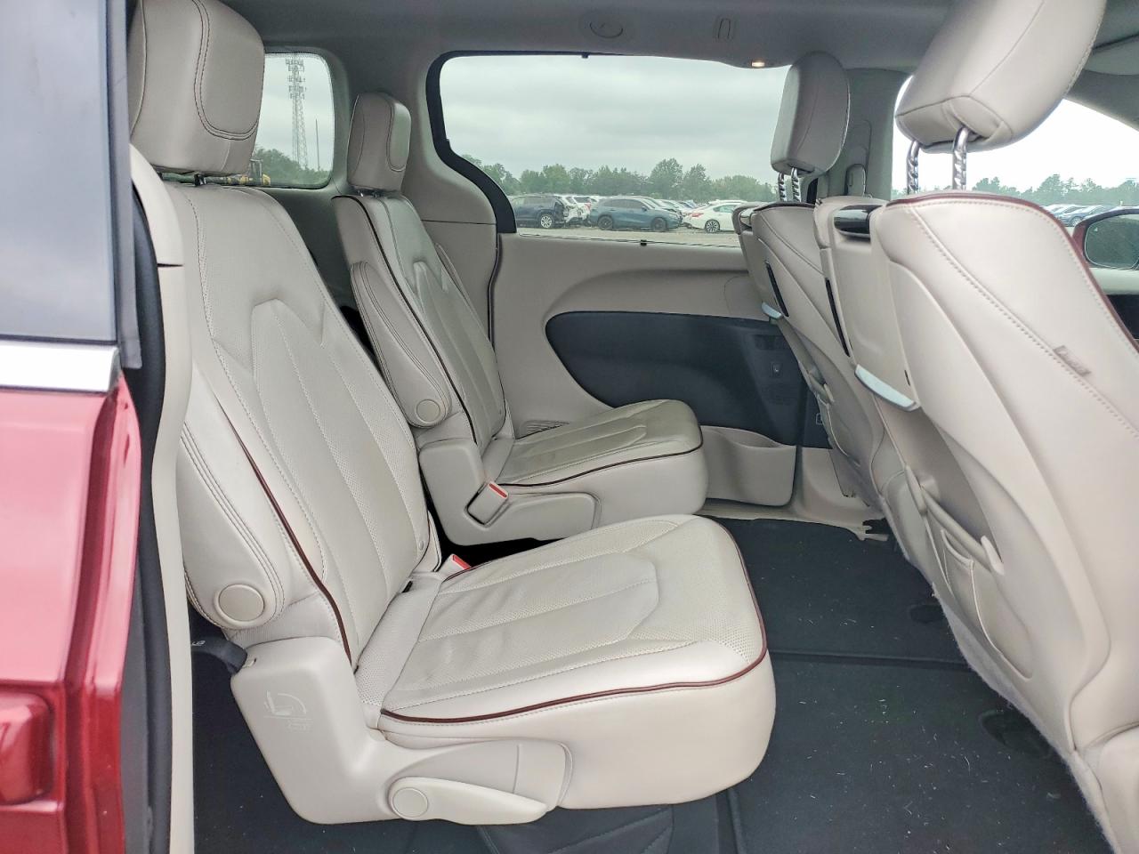 2017 Chrysler Pacifica Limited Красный vin: 2C4RC1GGXHR533286