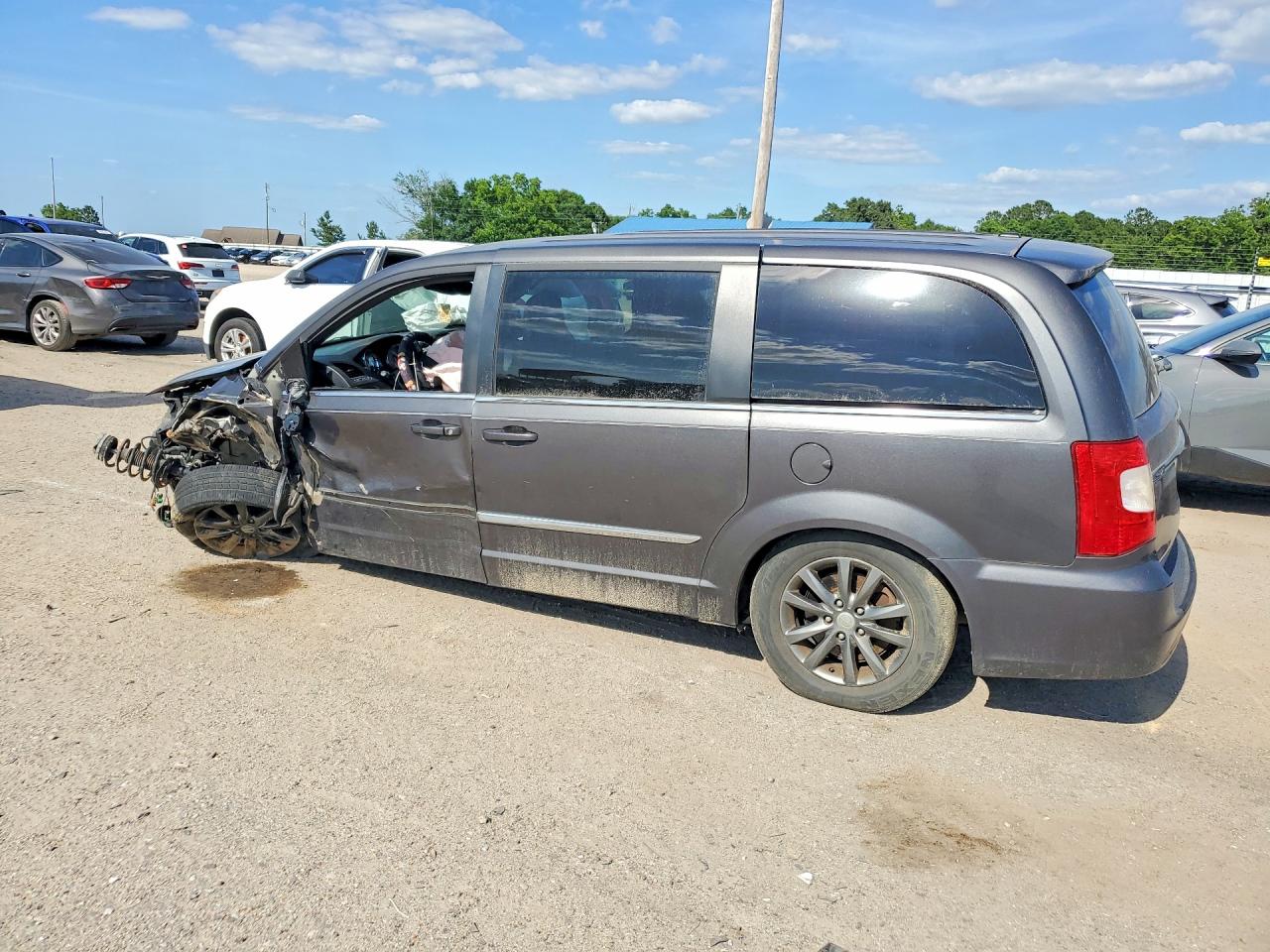 2015 Chrysler Town & Country S Серый vin: 2C4RC1HG0FR574330