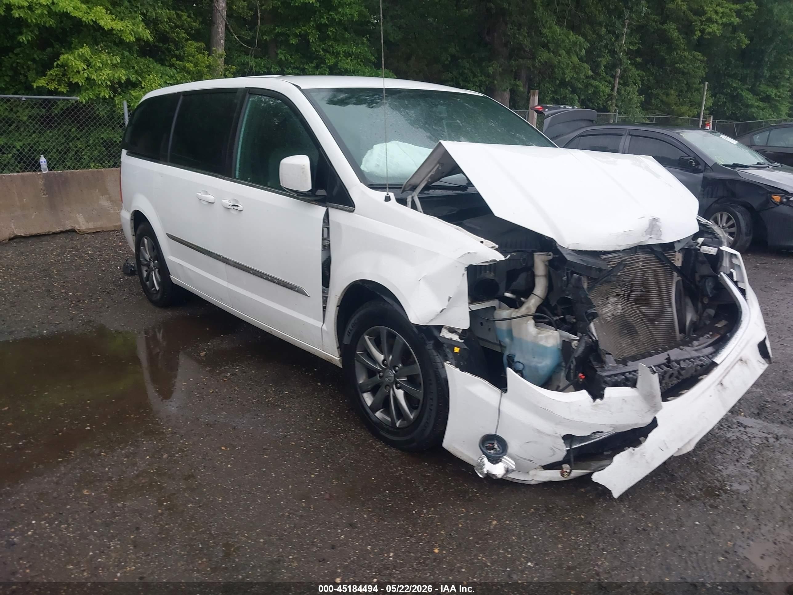 2015 Chrysler Town & Country S Белый vin: 2C4RC1HG1FR620201