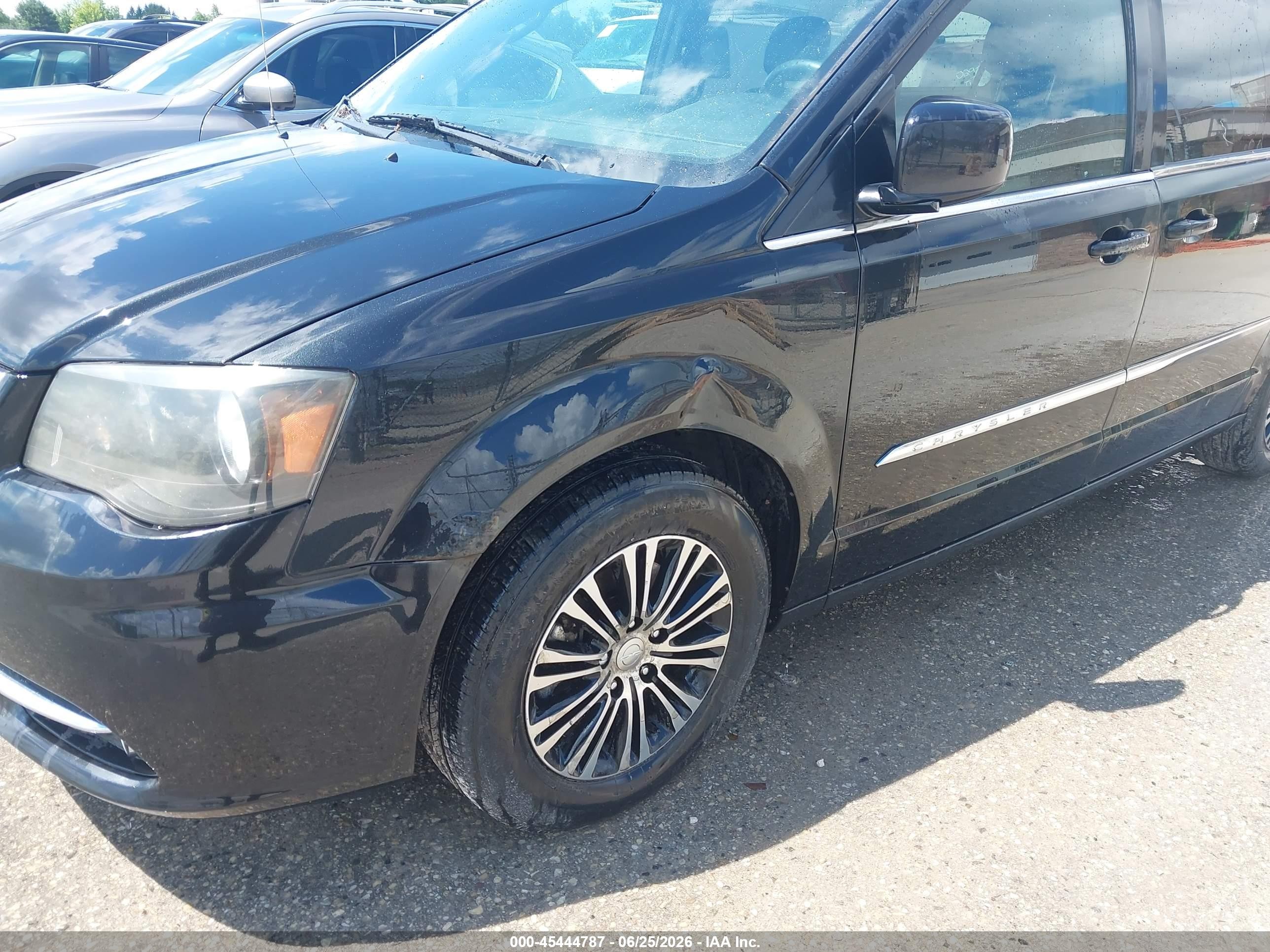 2014 Chrysler Town & Country S Black vin: 2C4RC1HG3ER197930