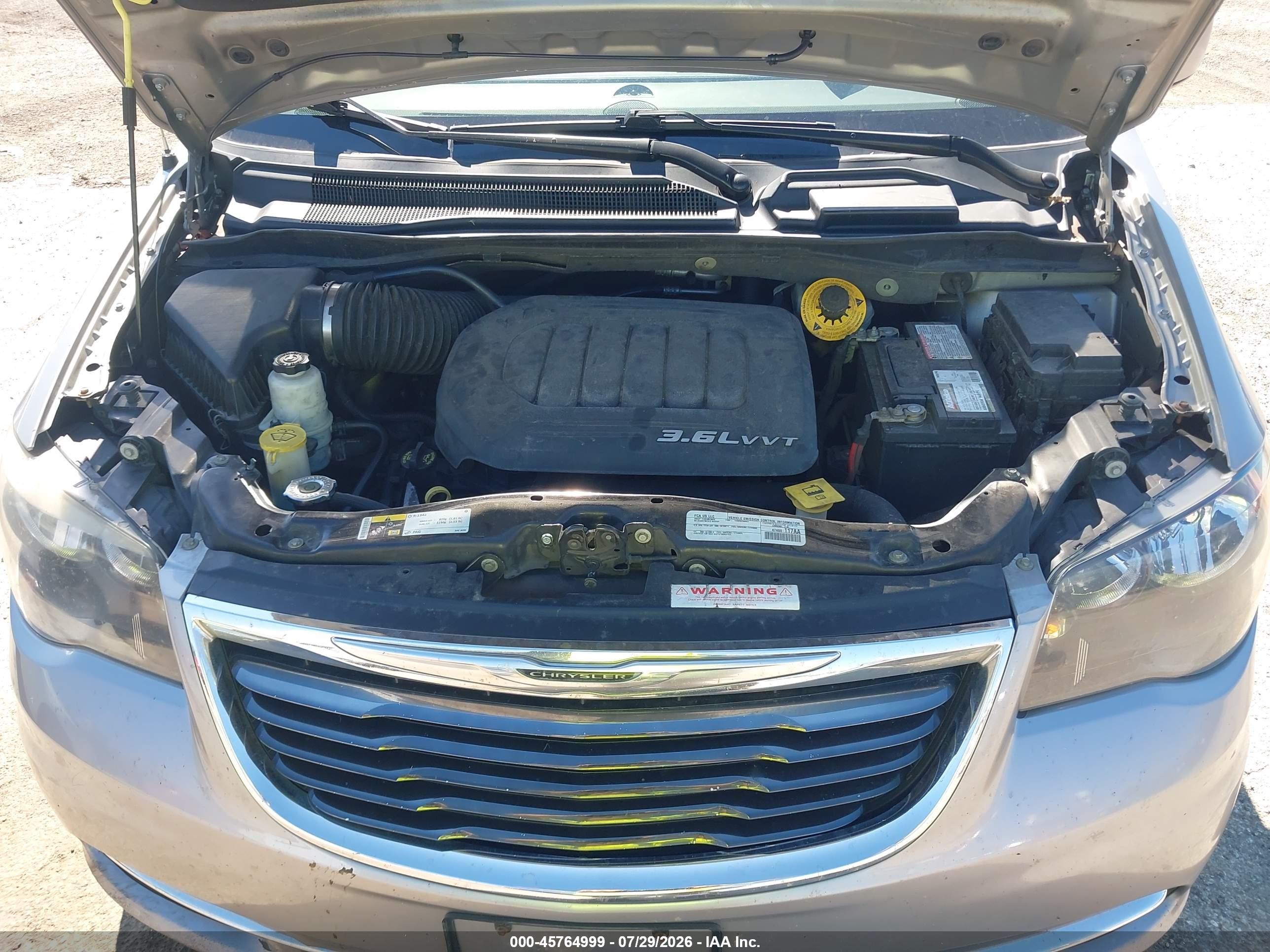 2015 Chrysler Town & Country S Серебряный vin: 2C4RC1HG3FR655872