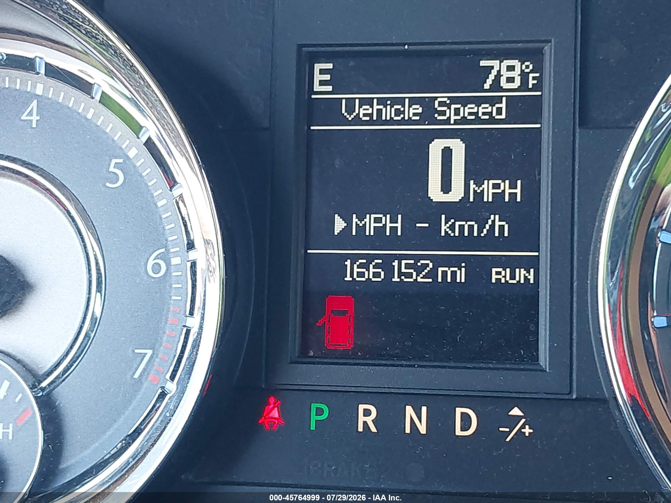 2015 Chrysler Town & Country S Серебряный vin: 2C4RC1HG3FR655872