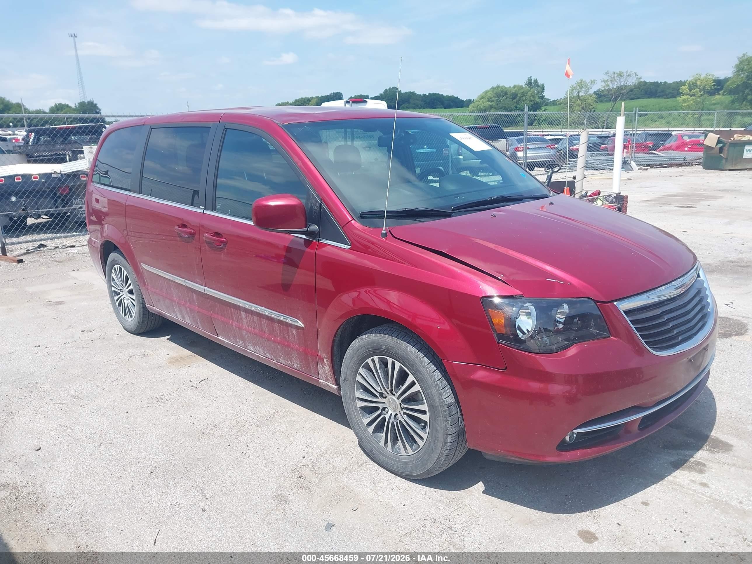 2014 Chrysler Town & Country S Red vin: 2C4RC1HG4ER201452