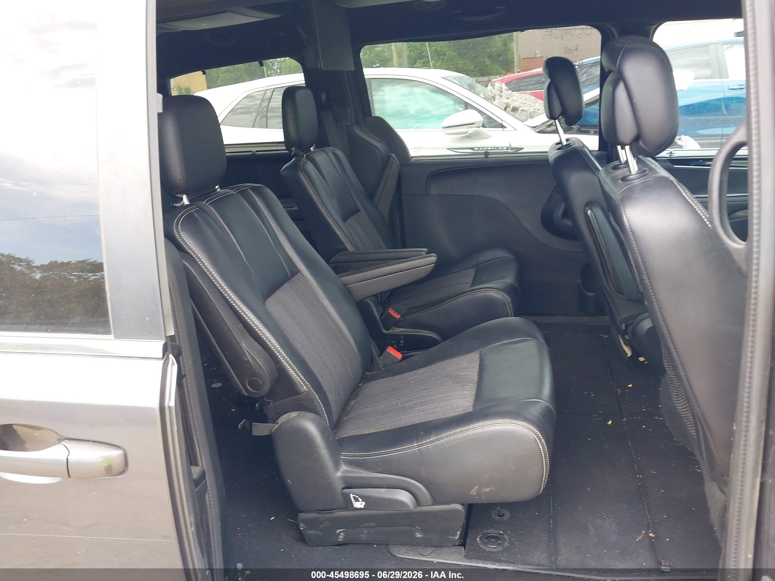 2015 Chrysler Town & Country S Gray vin: 2C4RC1HG8FR521617