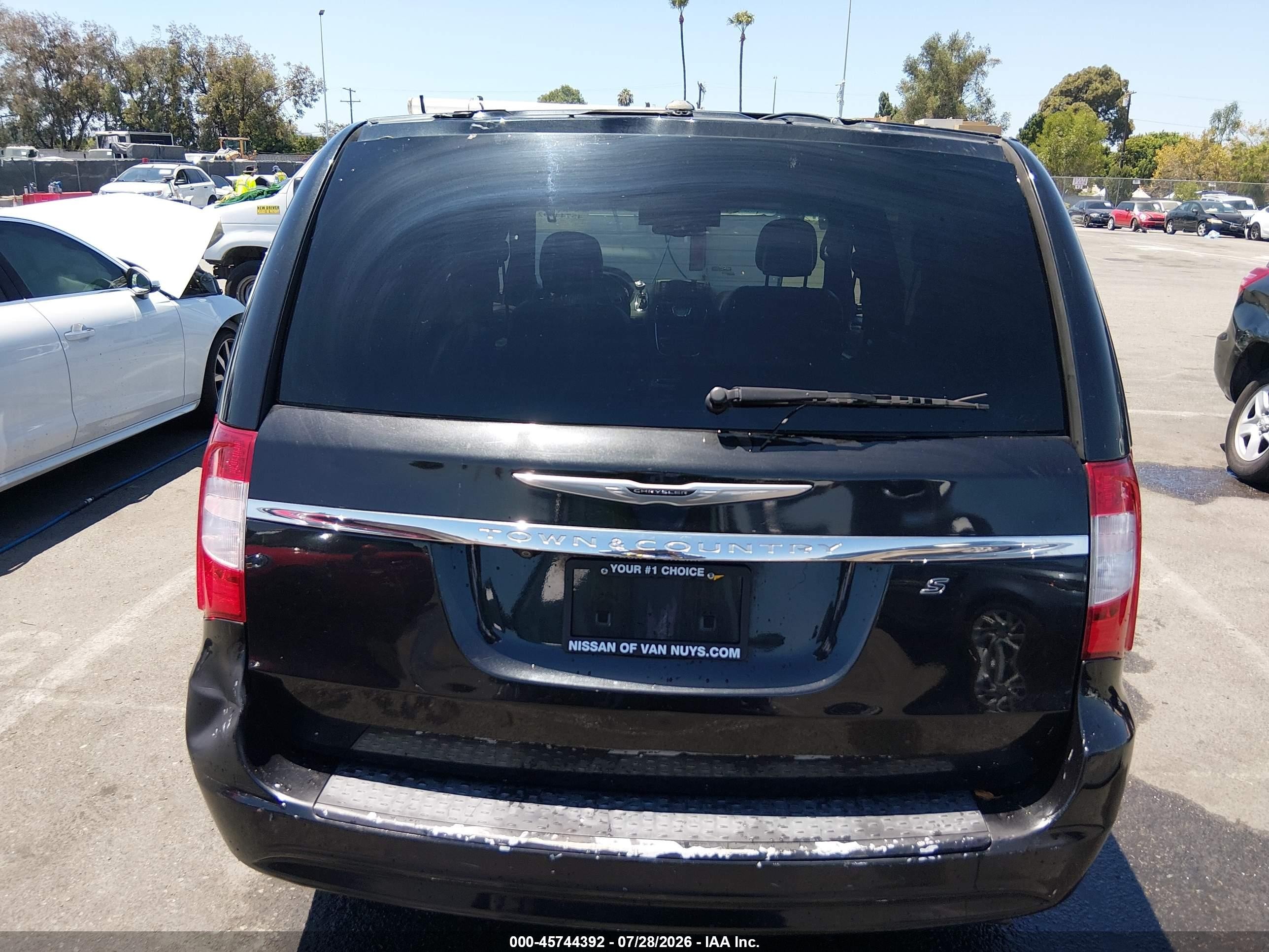 2015 Chrysler Town & Country S Черный vin: 2C4RC1HG8FR638713