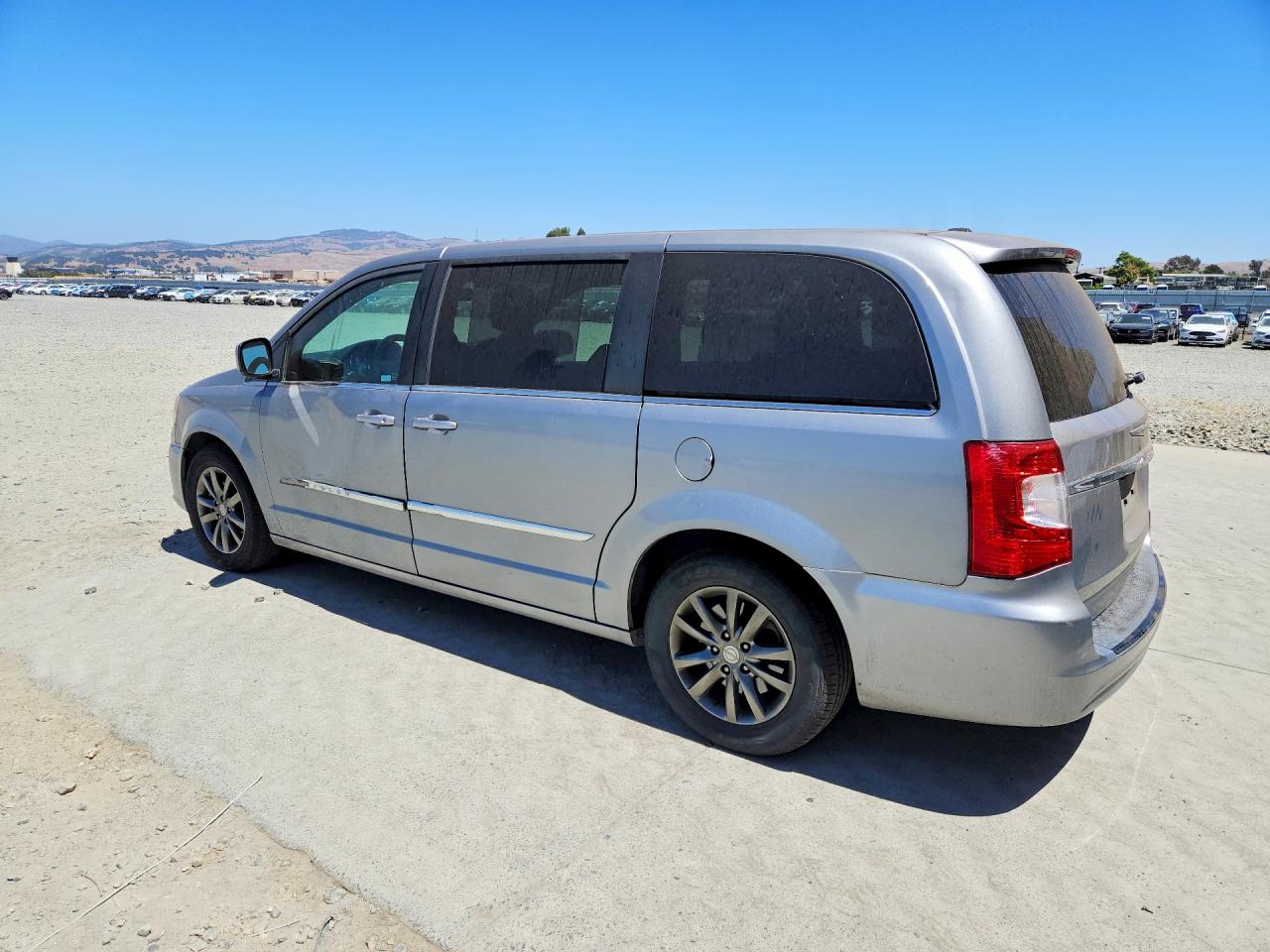 2015 Chrysler Town & Country S Silver vin: 2C4RC1HG9FR699942