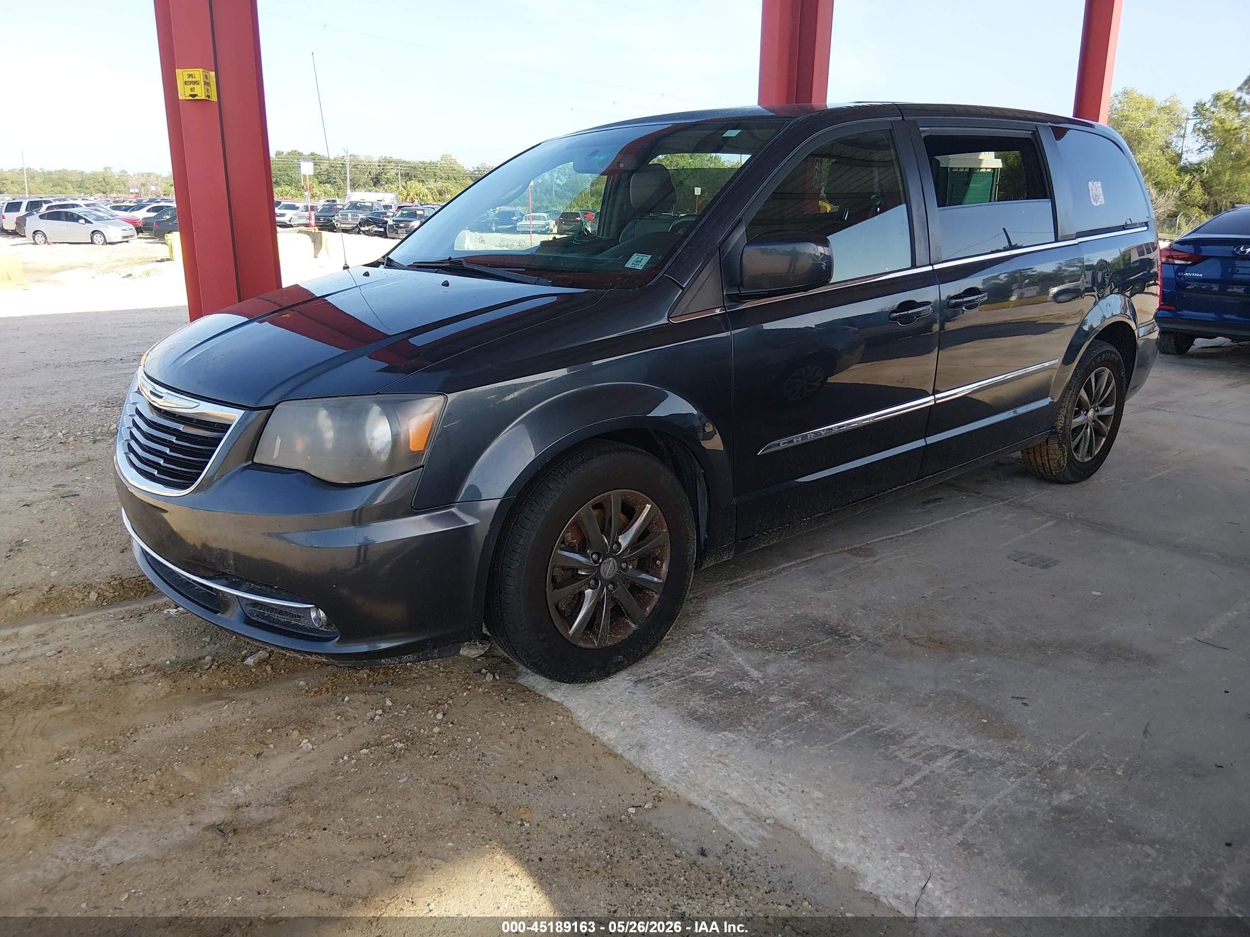 2014 Chrysler Town & Country S Black vin: 2C4RC1HGXER367135