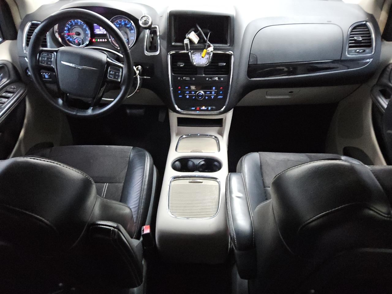 2015 Chrysler Town & Country Limited Gray vin: 2C4RC1JG0FR742221 Damage: Stereo, Aftermarket, Acceptable