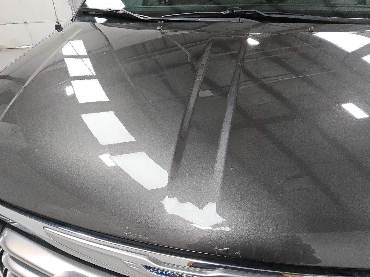 2015 Chrysler Town & Country Limited Gray vin: 2C4RC1JG0FR742221 Damage: Hood, Rust, > 12 Inches