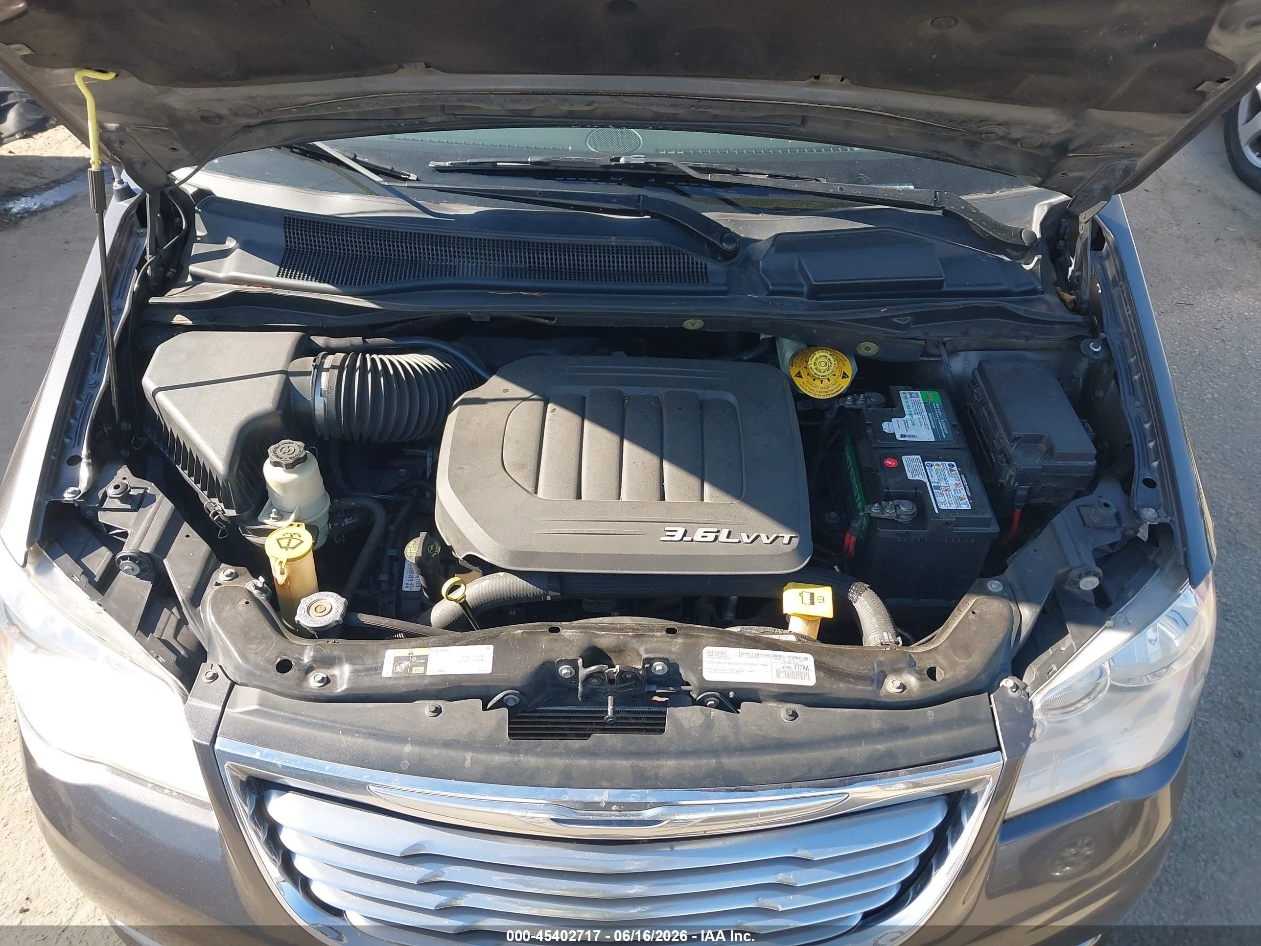 2015 Chrysler Town & Country Limited Серый vin: 2C4RC1JG1FR726805