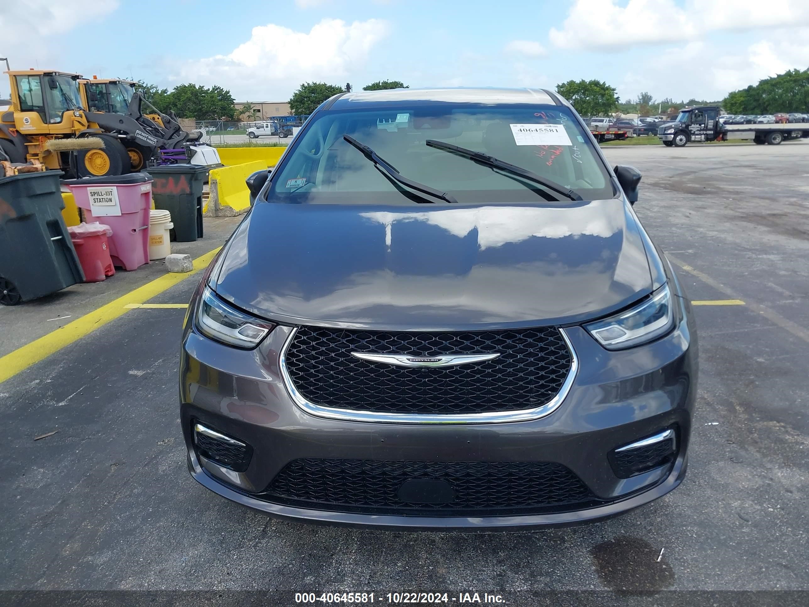 2023 Chrysler Pacifica Hybrid Touring L Gray vin: 2C4RC1L70PR559027