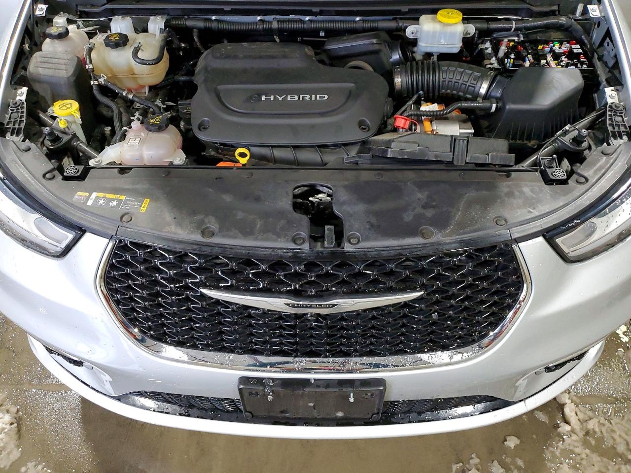 2023 Chrysler Pacifica Hybrid Touring L Silver vin: 2C4RC1L77PR527403