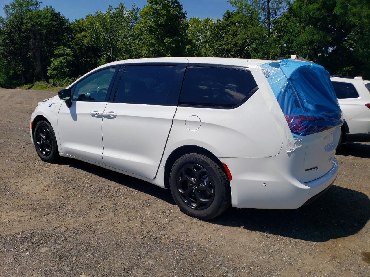 2024 Chrysler Pacifica Hybrid Select White vin: 2C4RC1S79RR158421