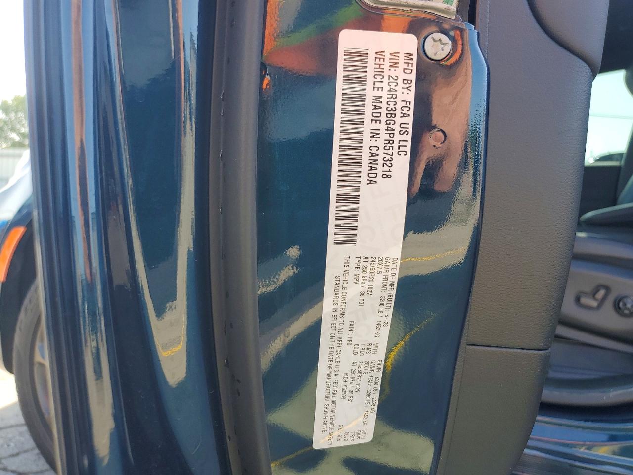2023 Chrysler Pacifica Touring L Blue vin: 2C4RC3BG4PR573218