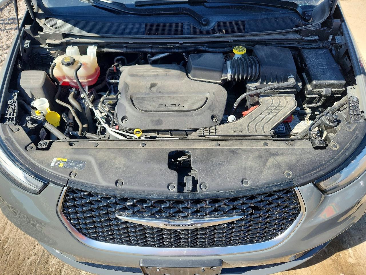 2021 Chrysler Pacifica Pinnacle Gray vin: 2C4RC3PG1MR569275