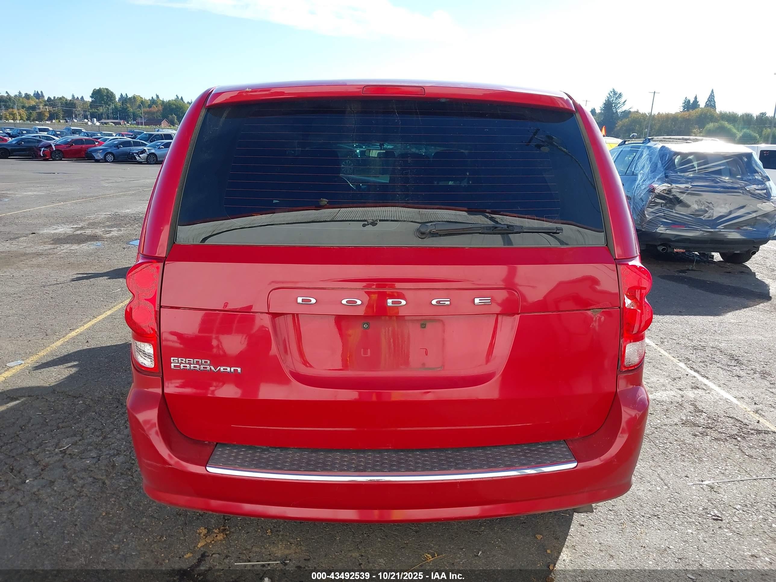 2013 Dodge Grand Caravan American Value Pkg Red vin: 2C4RDGBG0DR507765
