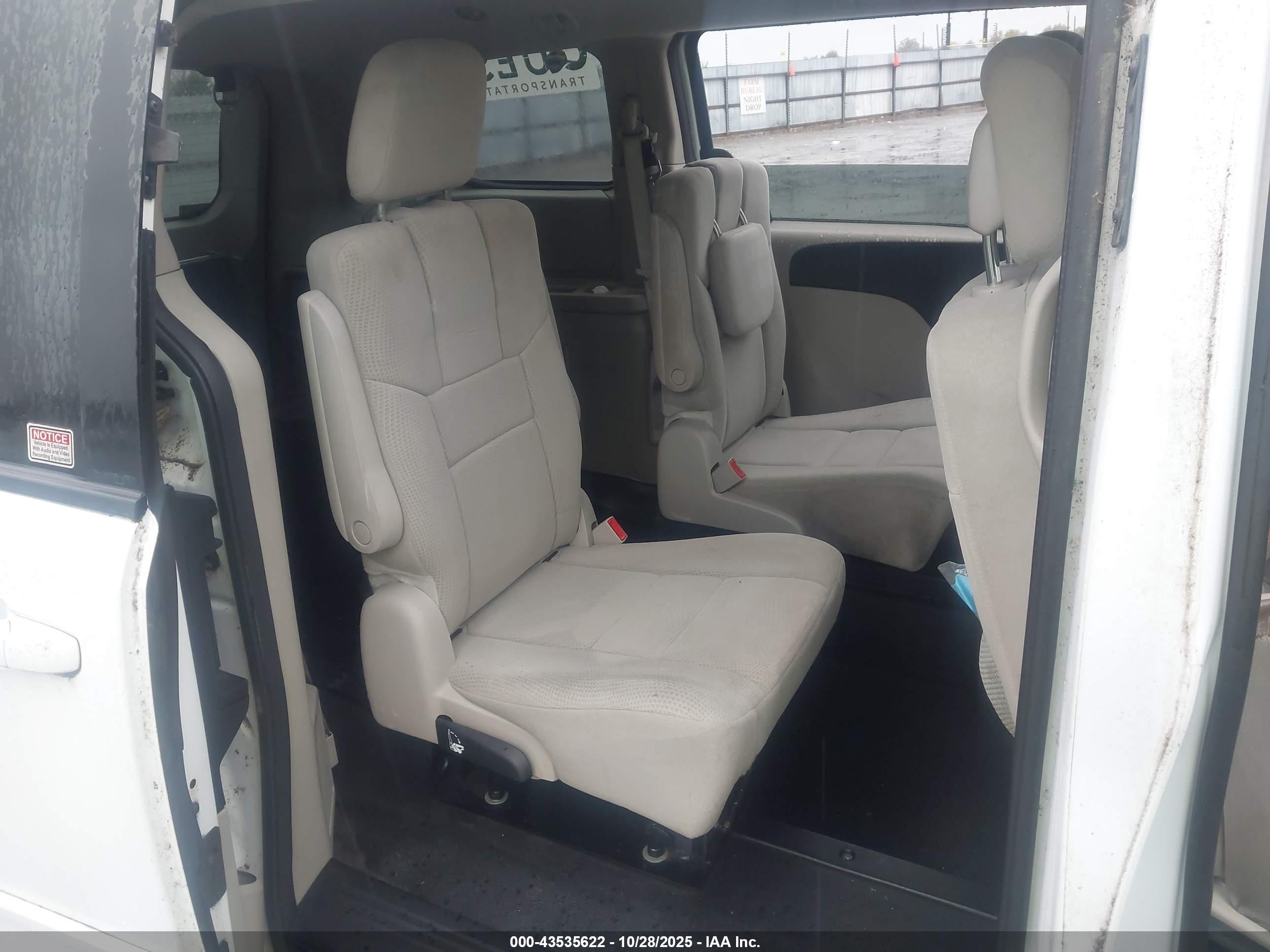 2014 Dodge Grand Caravan Se Белый vin: 2C4RDGBG0ER140464