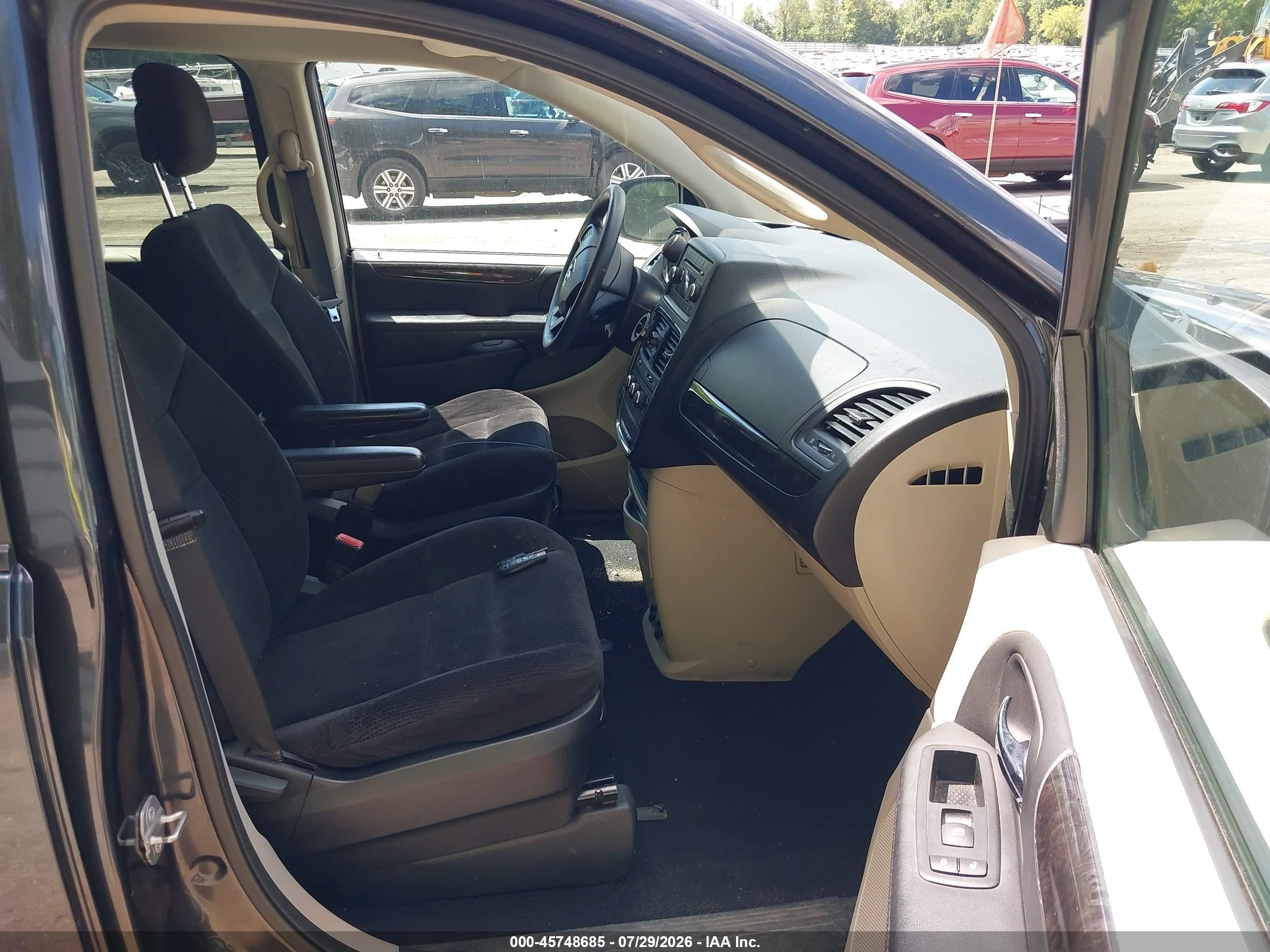 2014 Dodge Grand Caravan American Value Pkg Navy vin: 2C4RDGBG1ER420720
