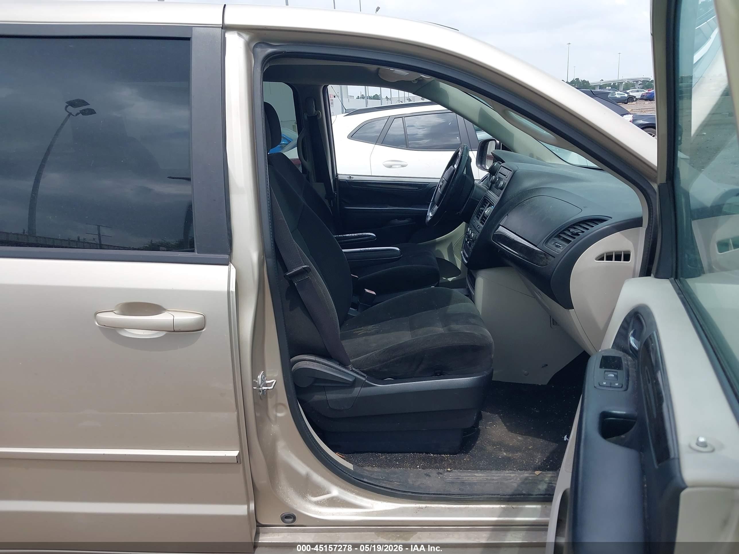 2015 Dodge Grand Caravan Se Серебряный vin: 2C4RDGBG1FR641669